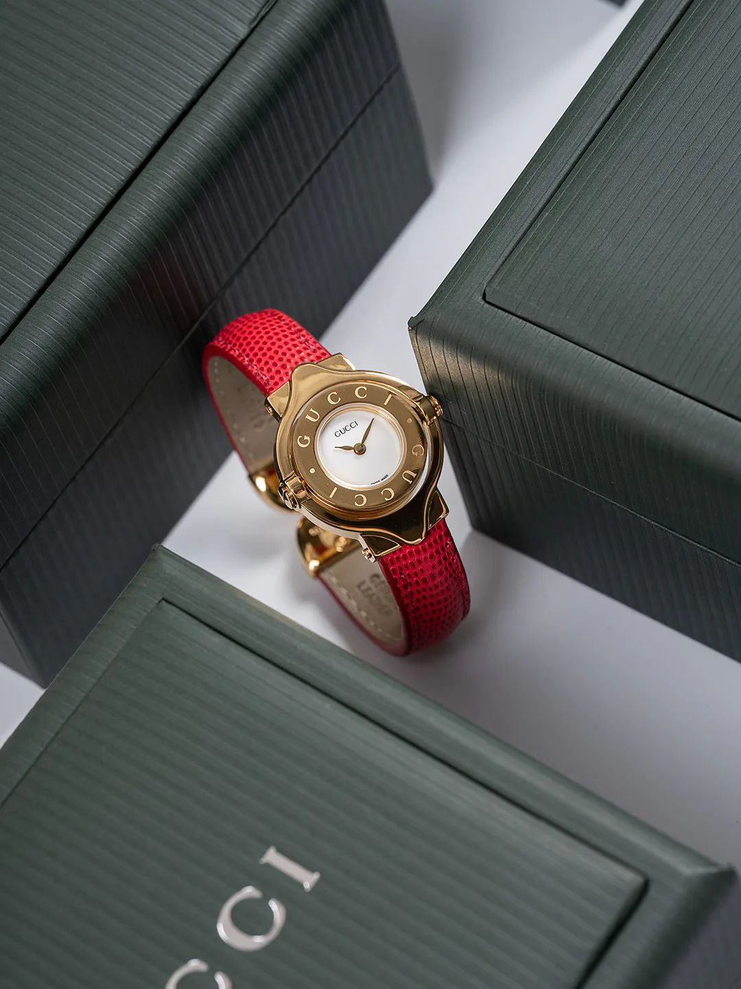 Часы Женские Gucci 18301209