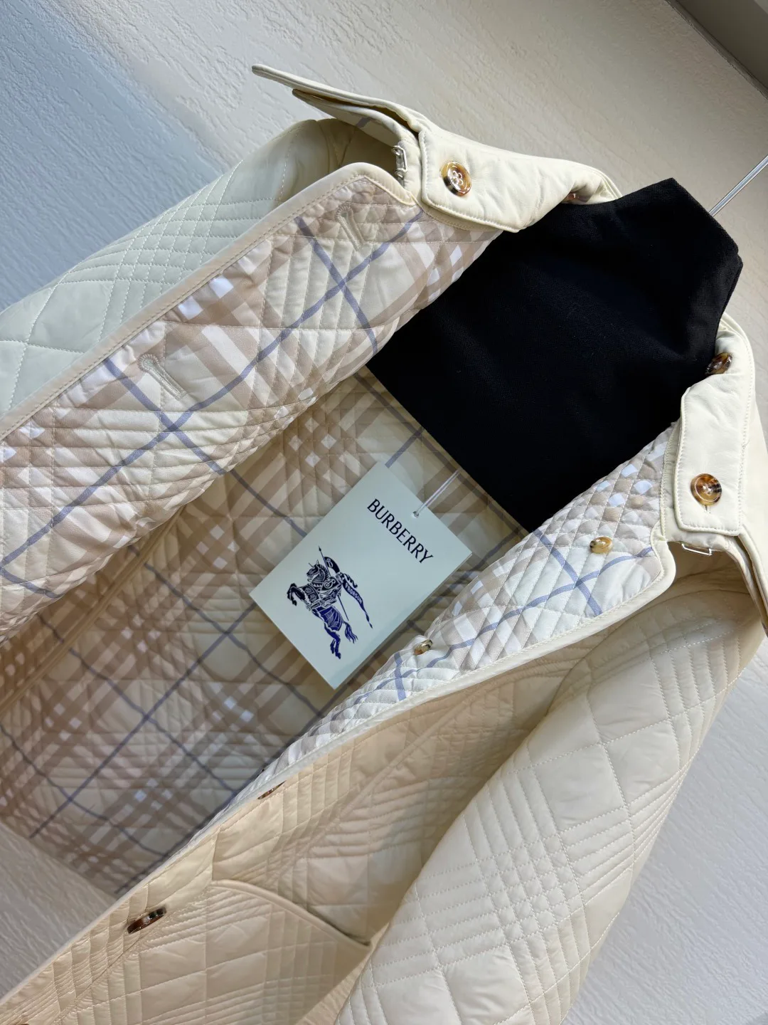 Куртки И Пуховики Женские Burberry 19038420