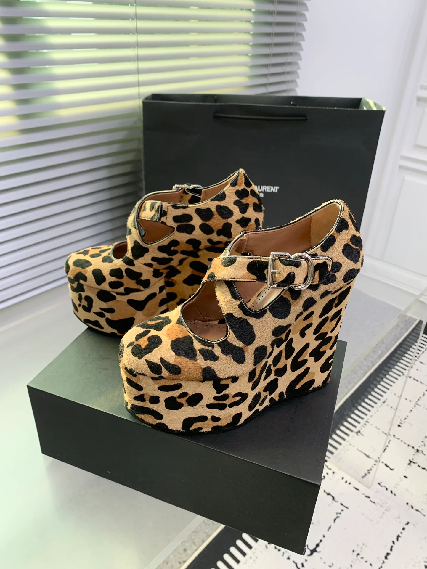 Туфли Женские Alaia 3094