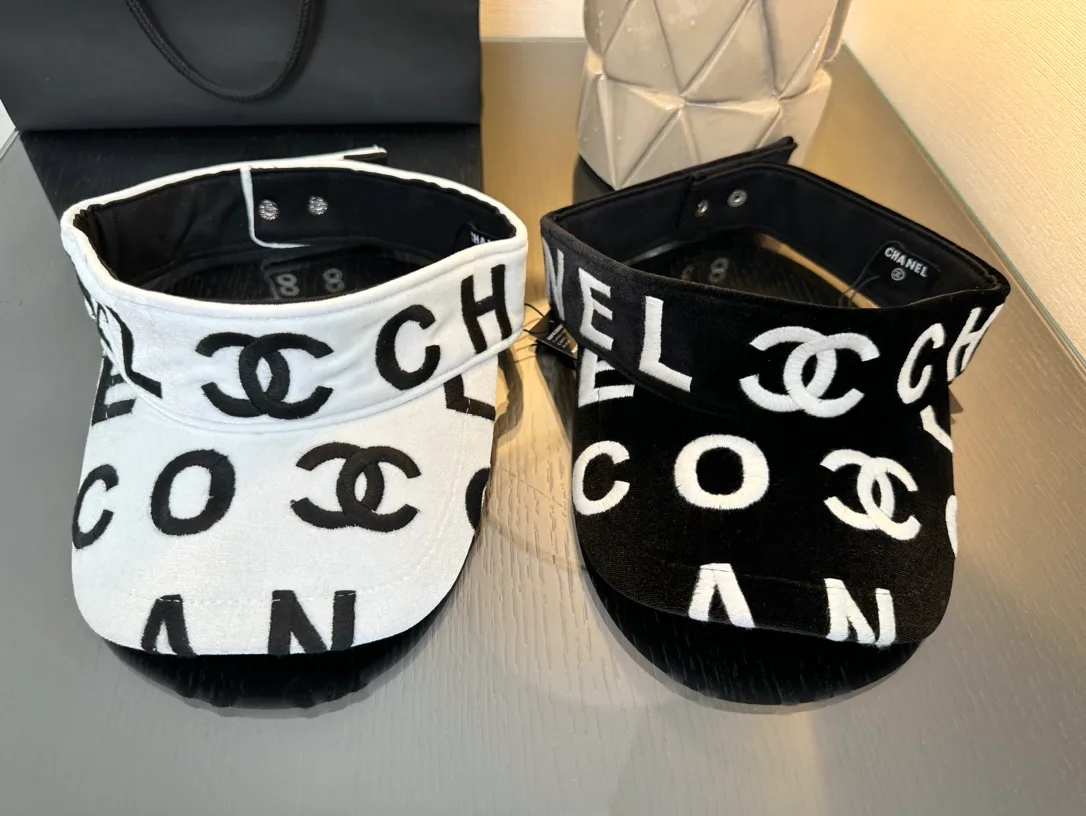 Головные Уборы Chanel 10056443