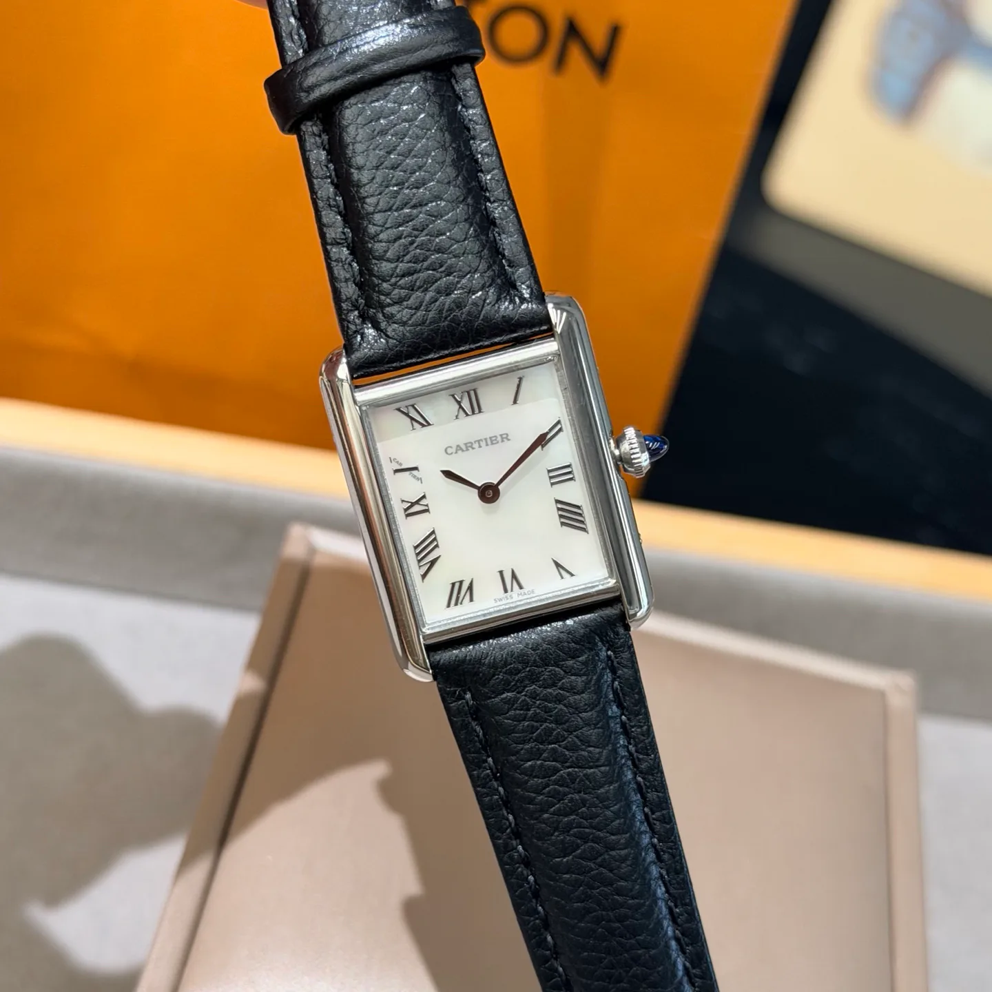 Часы Женские Cartier 18362048
