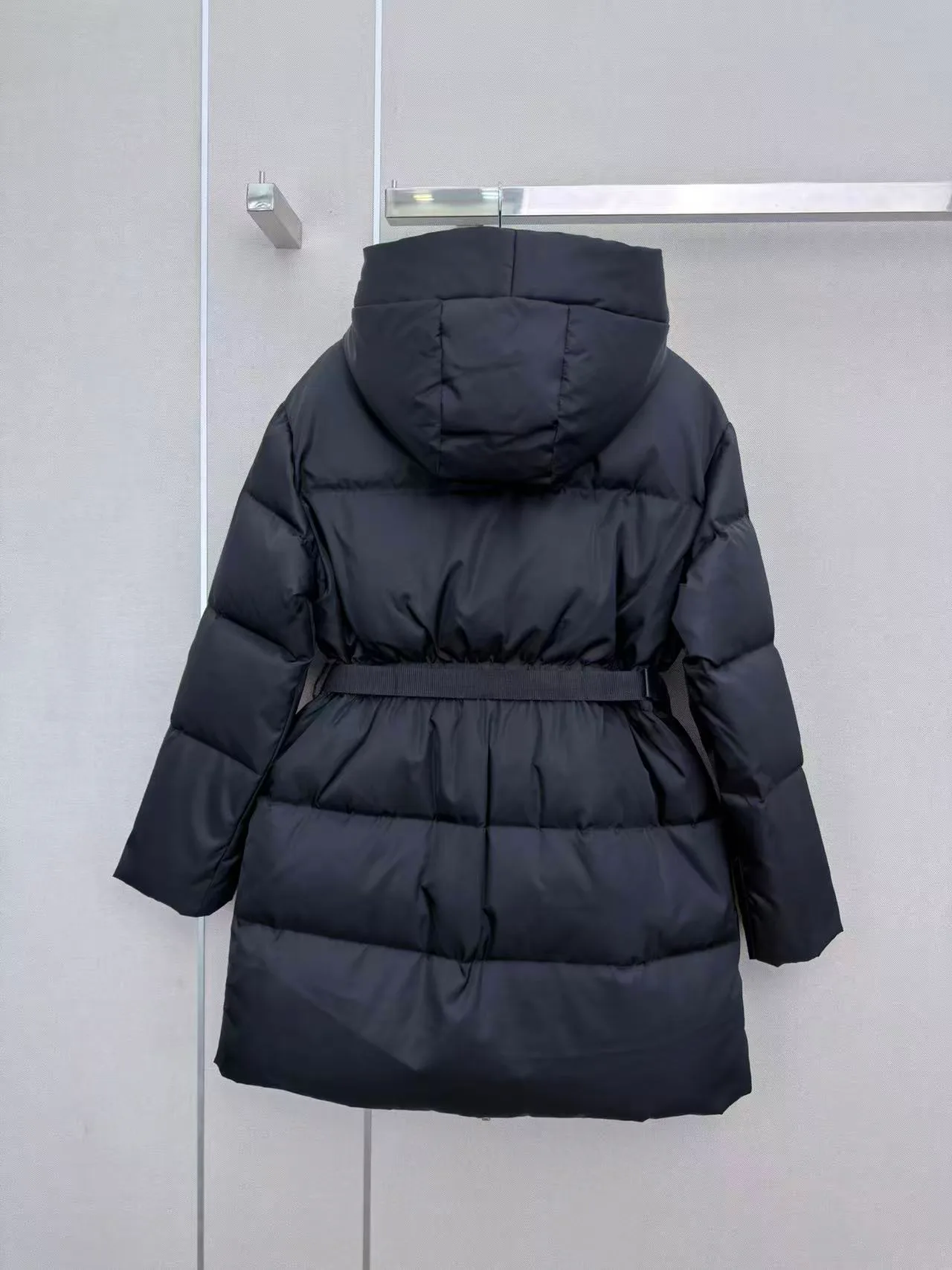 Куртки И Пуховики Женские Prada 18127519