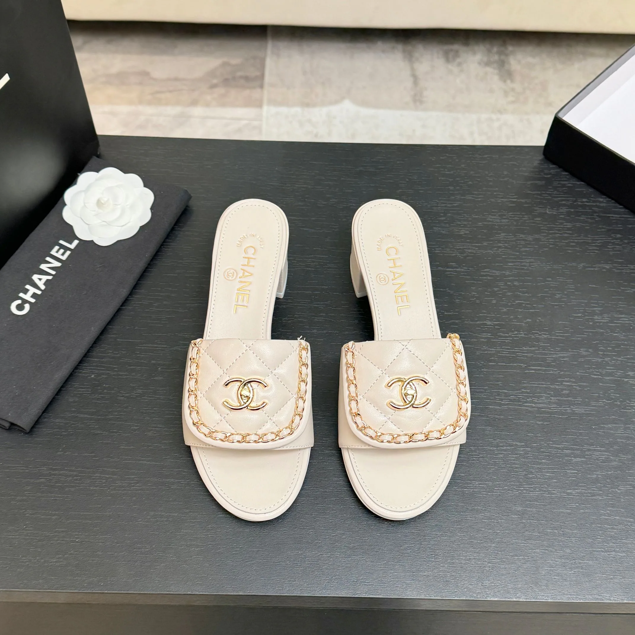 Босоножки Женские Chanel 1468210