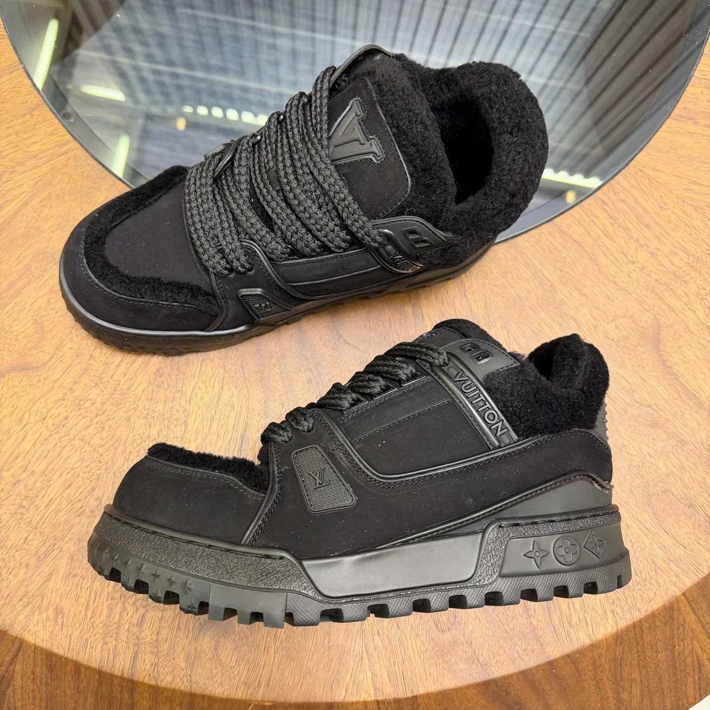 Кроссовки Женские Louis Vuitton 411226