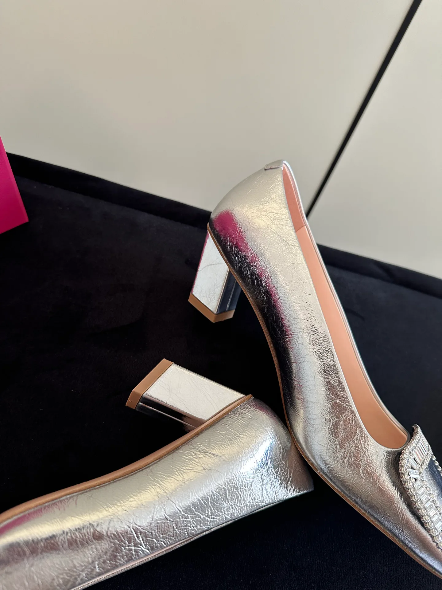 Туфли Женские Roger Vivier 17624503