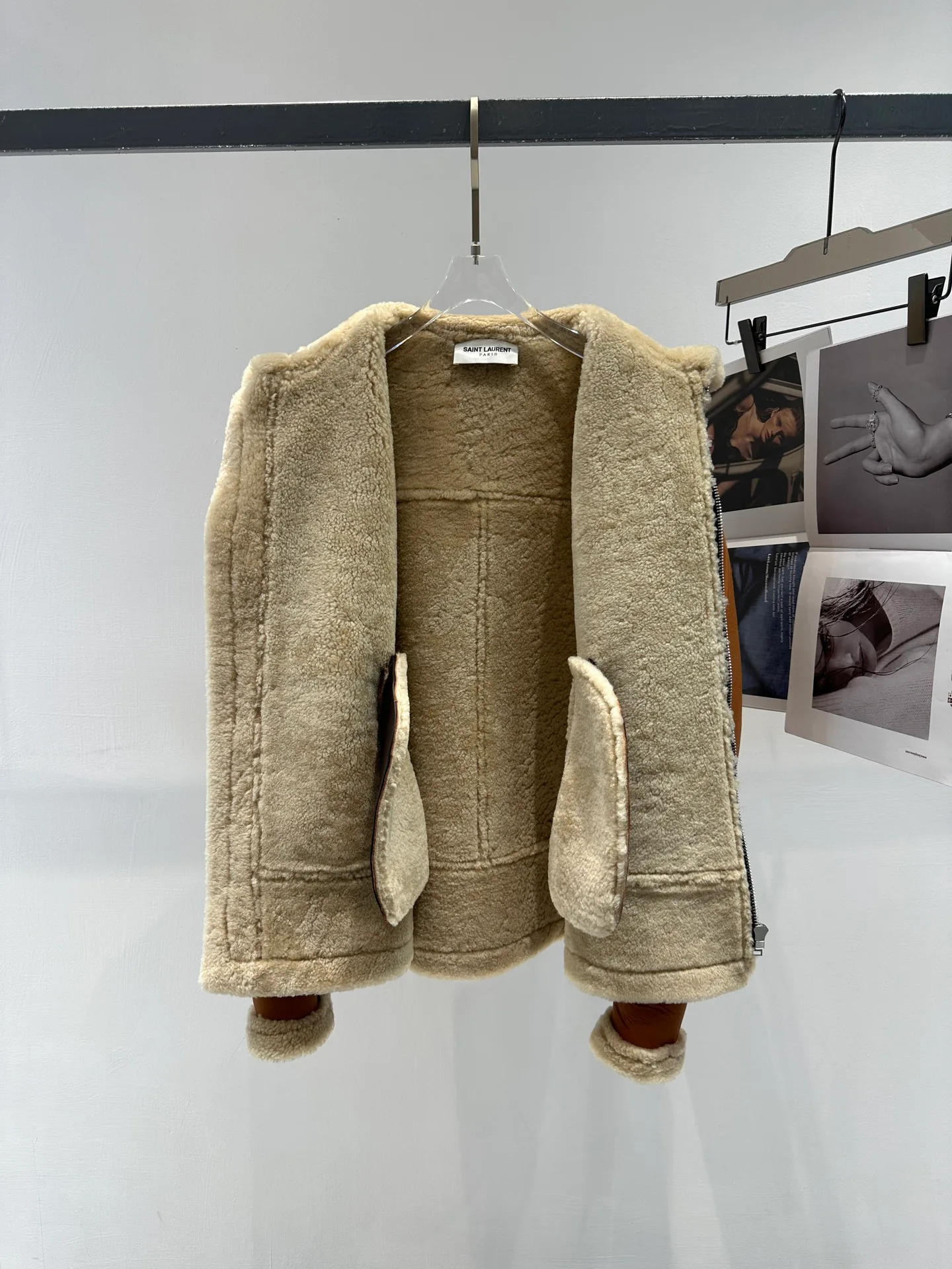 Кожаные Куртки И Дублёнки Женские Saint Laurent 1067913