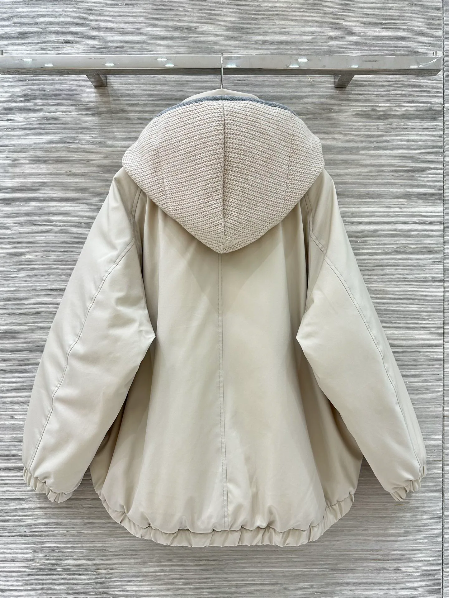 Куртки И Пуховики Женские Brunello Cucinelli 556911