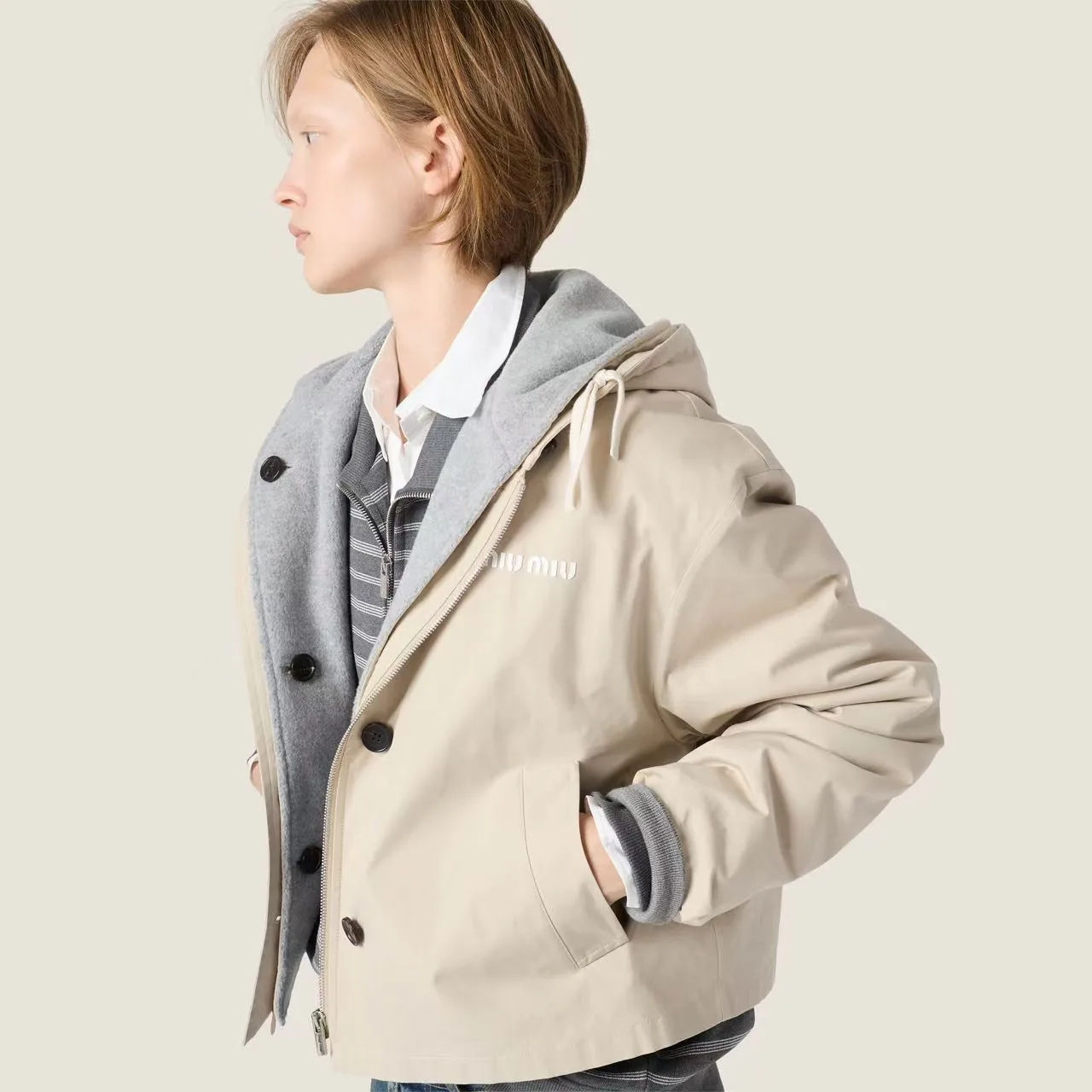 Куртки И Пуховики Женские Miu Miu 19532433