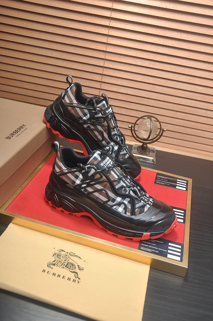 Кроссовки Мужские Burberry 498023