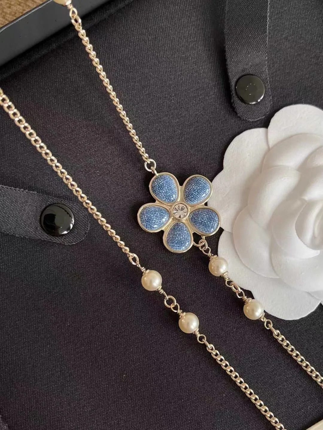 Бижутерия Chanel 1105951