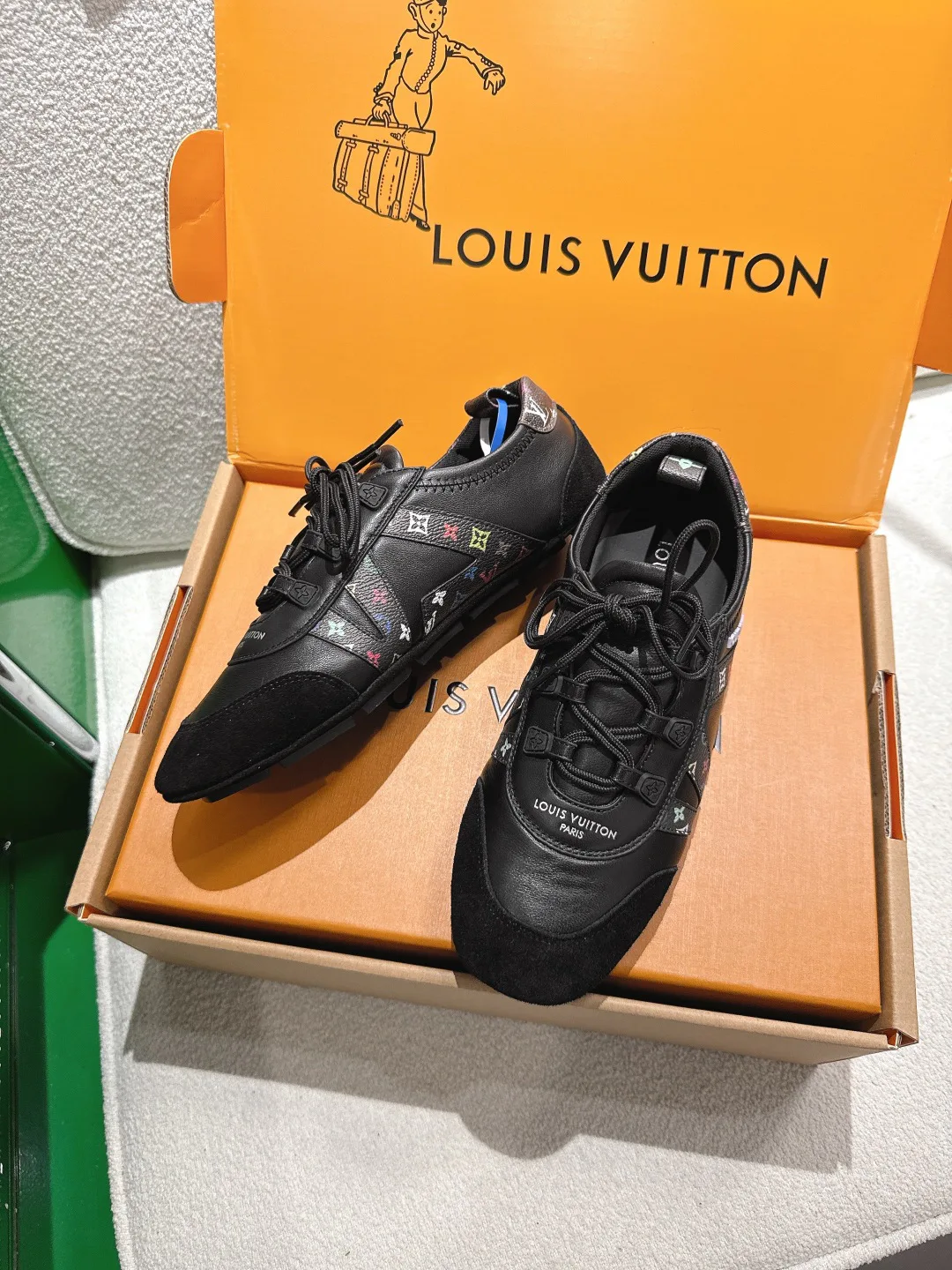 Кроссовки Женские Louis Vuitton 856470