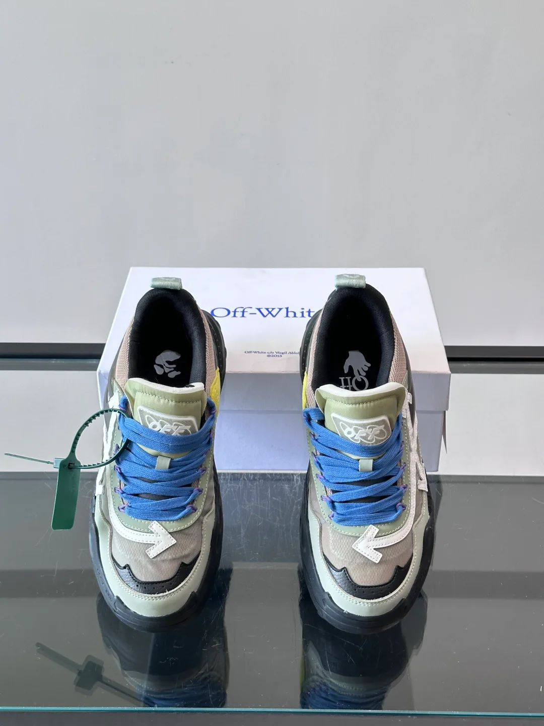 Кроссовки Женские Off-White 17689336