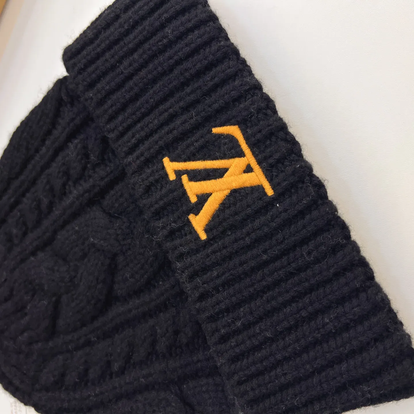 Шарфы Louis Vuitton 3879934