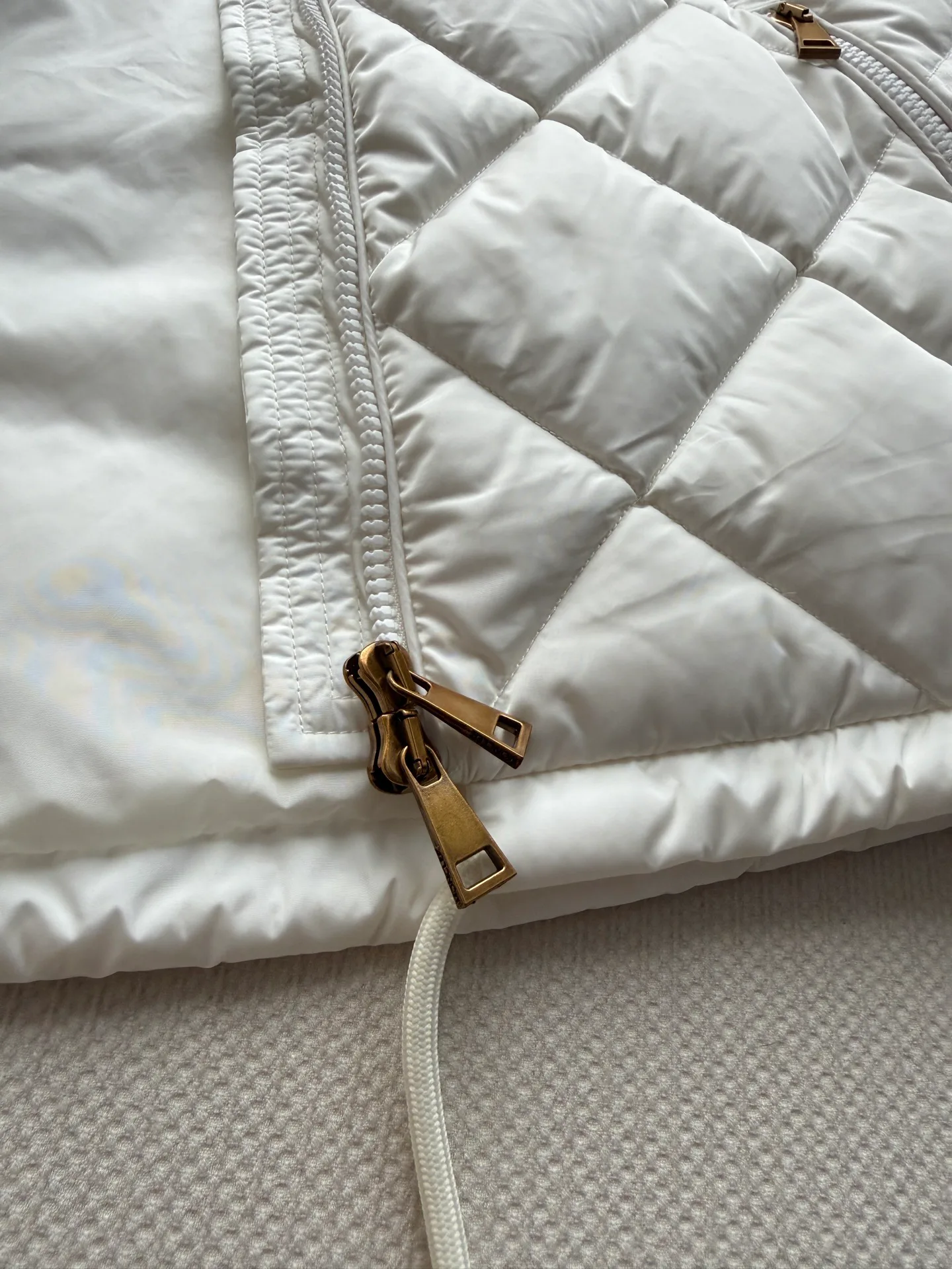 Куртки И Пуховики Женские Moncler 18325815