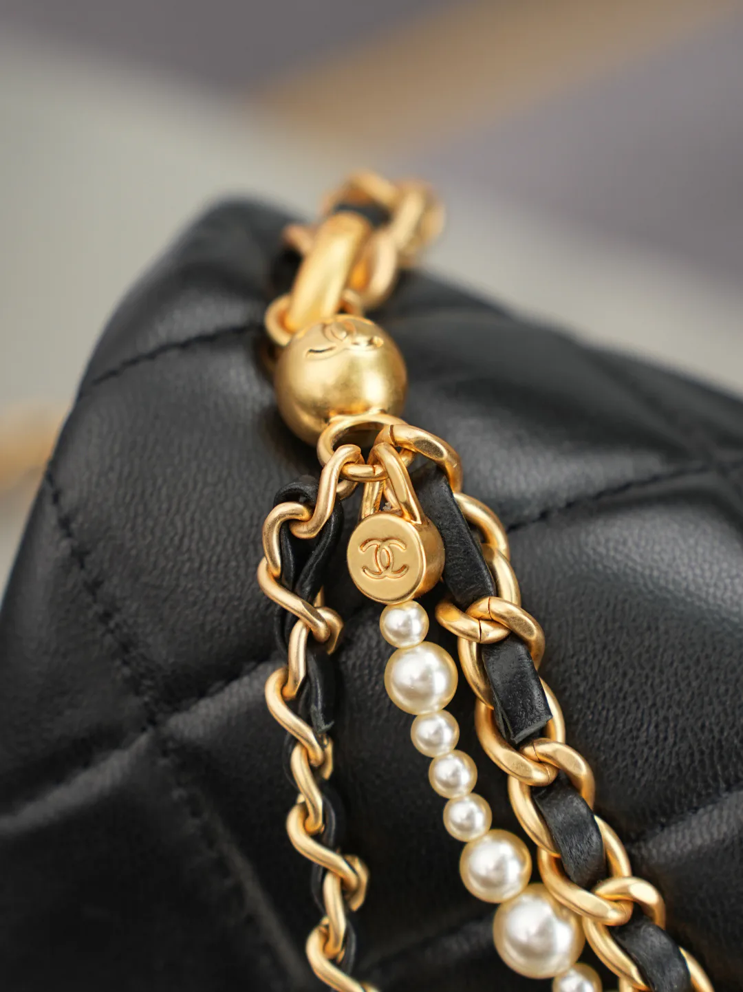 Классические Сумки Женские Chanel 17498582