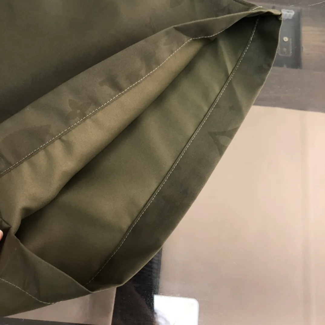 Шорты Мужские Louis Vuitton 11230926