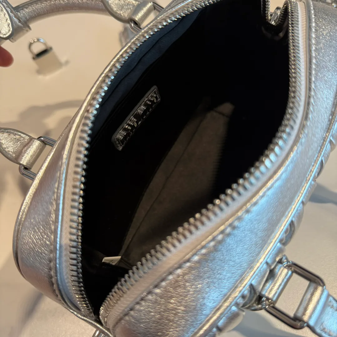 Сумки На Ремне Женские Miu Miu 111390