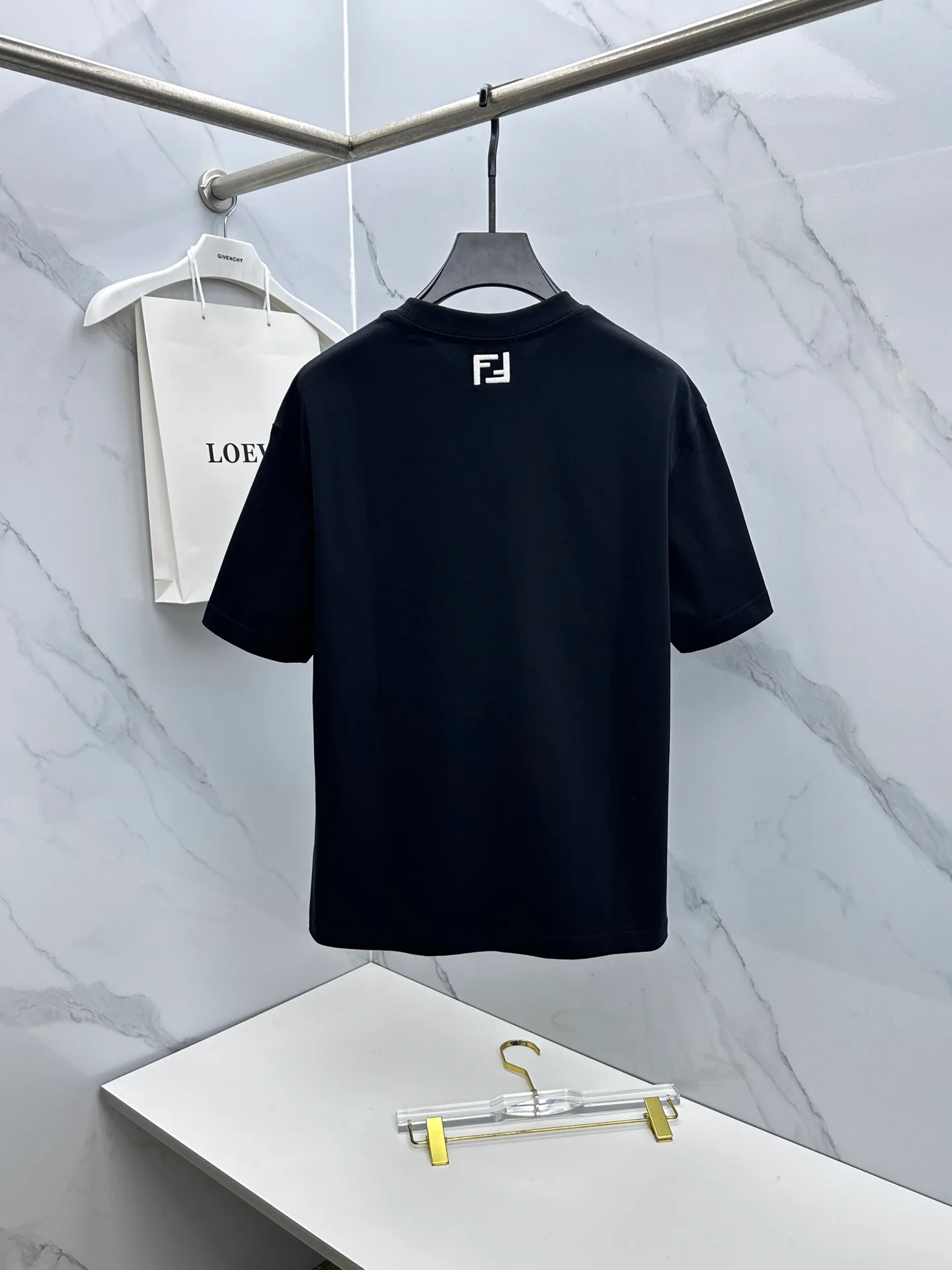 Футболки Женские Fendi 2237392