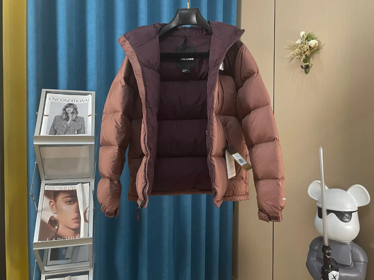 Куртки И Пуховики Женские The North Face 18885521