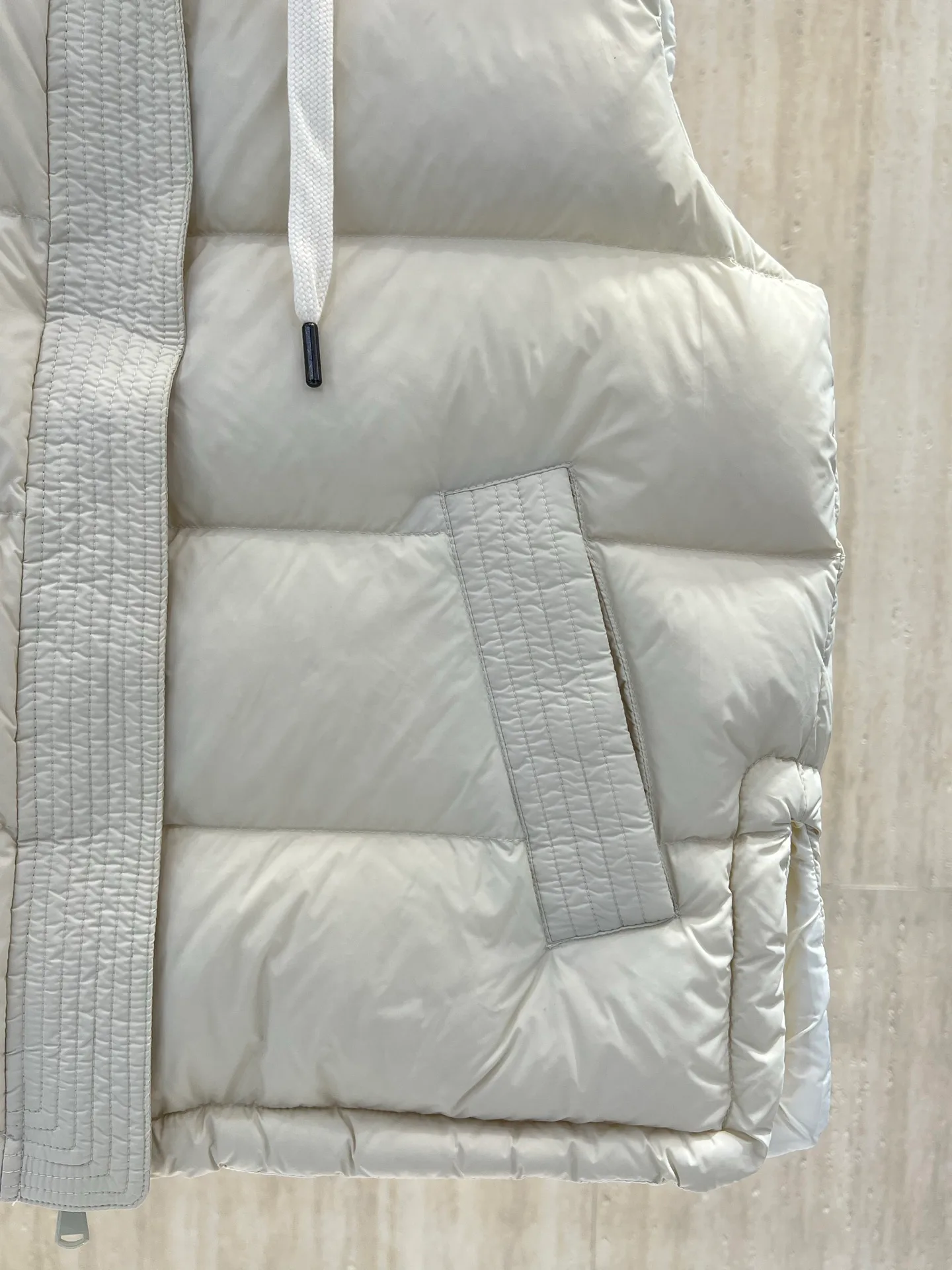 Жилеты Женские Brunello Cucinelli 18417988