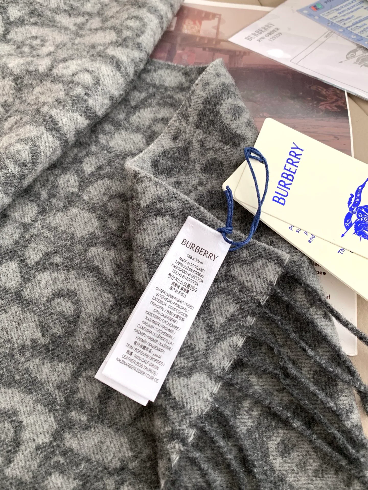 Шарфы Burberry 18222531