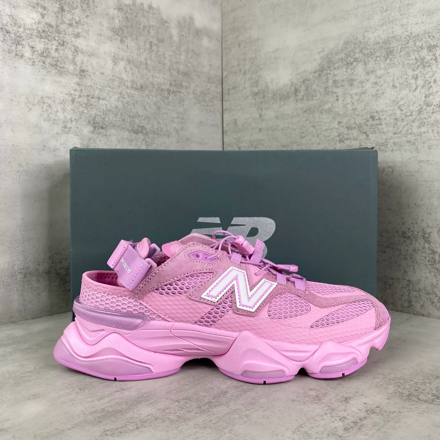 Кроссовки Мужские New Balance 17460390