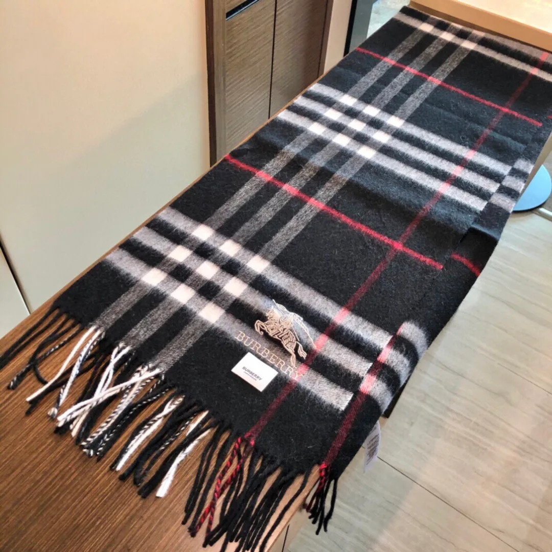 Шарфы Burberry 588276