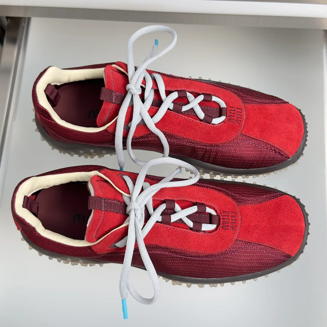 Кроссовки Женские Miu Miu 17465559