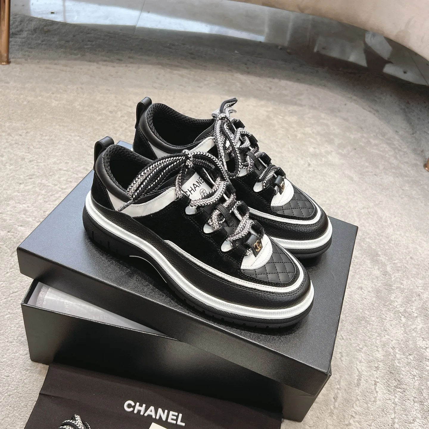 Кроссовки Женские Chanel 11407473