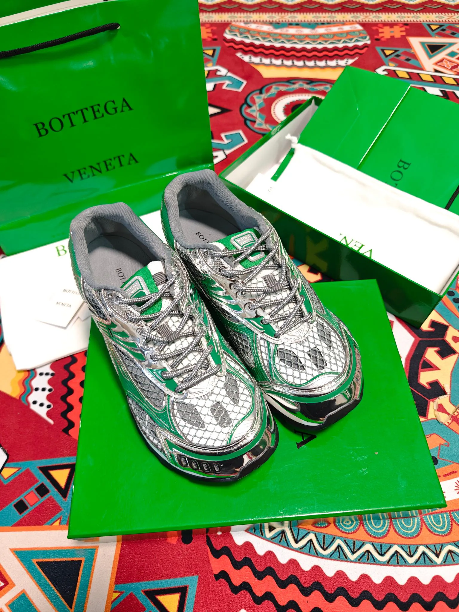 Кроссовки Женские Bottega Veneta 651209