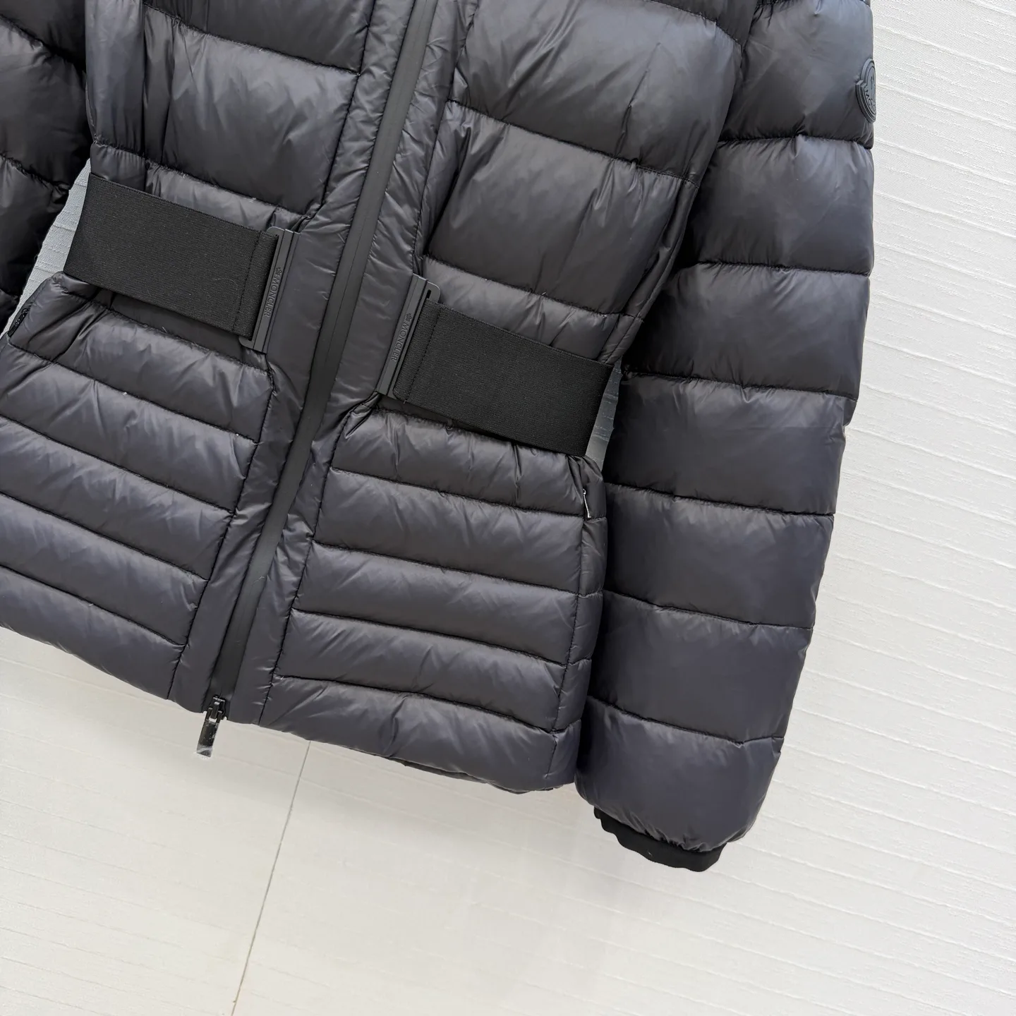 Куртки И Пуховики Женские Moncler 18277313