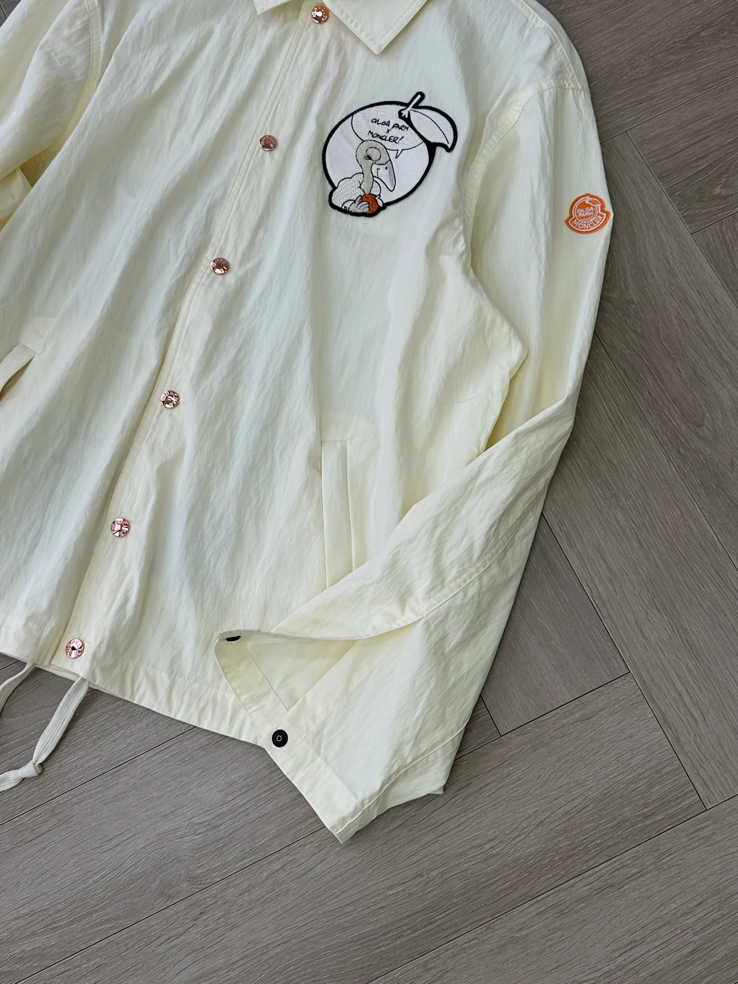 Куртки И Пуховики Мужские Moncler 11657437