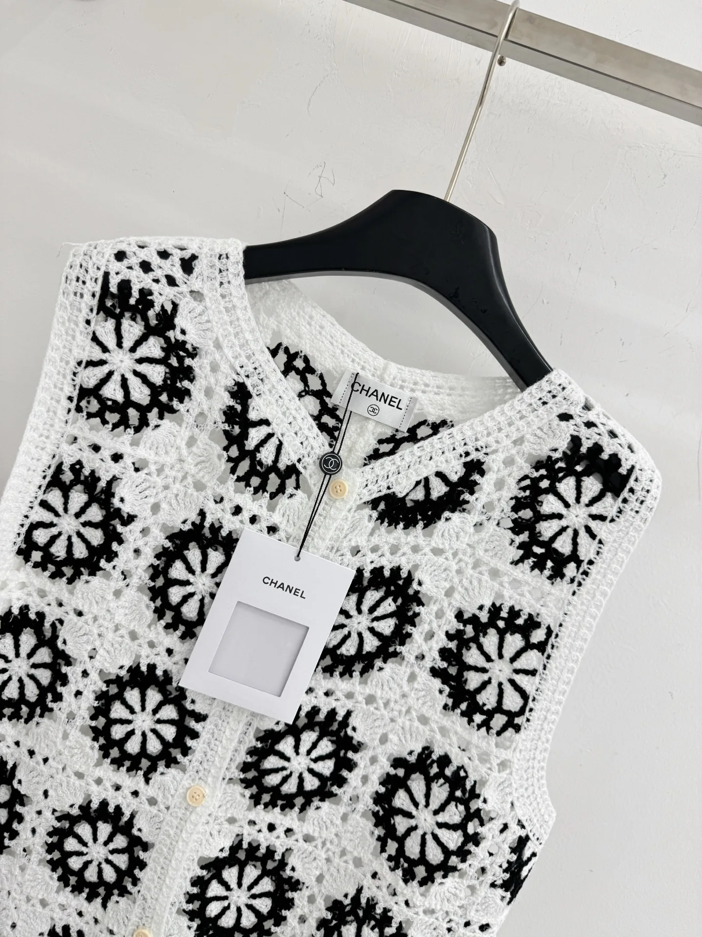Жилеты Женские Chanel 10827380