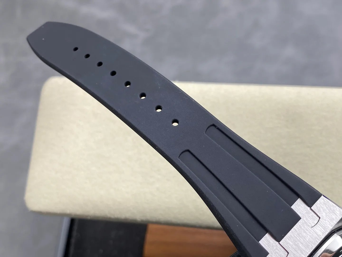 Часы Женские Audemars Piguet 691931