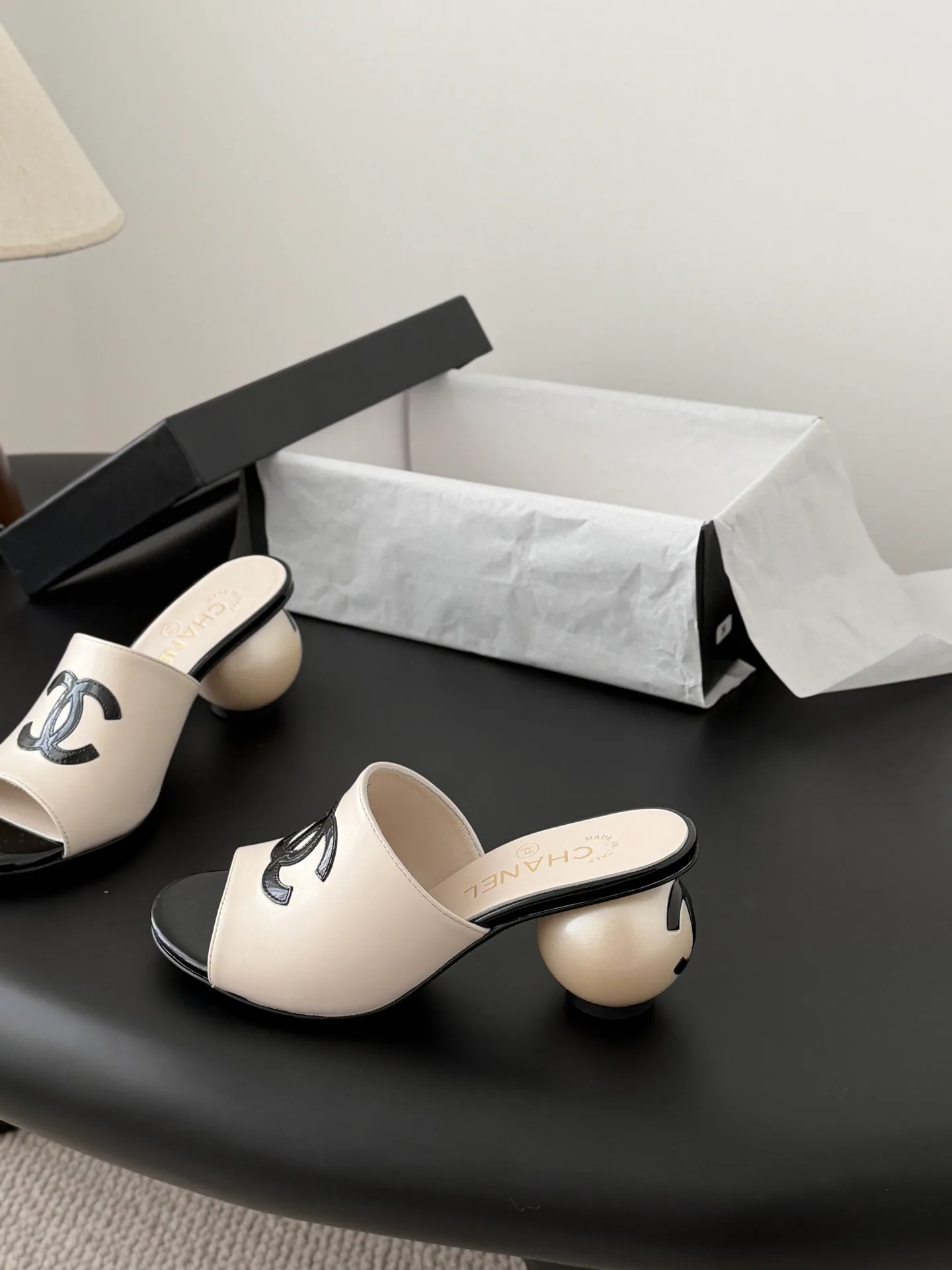 Босоножки Женские Chanel 10195350