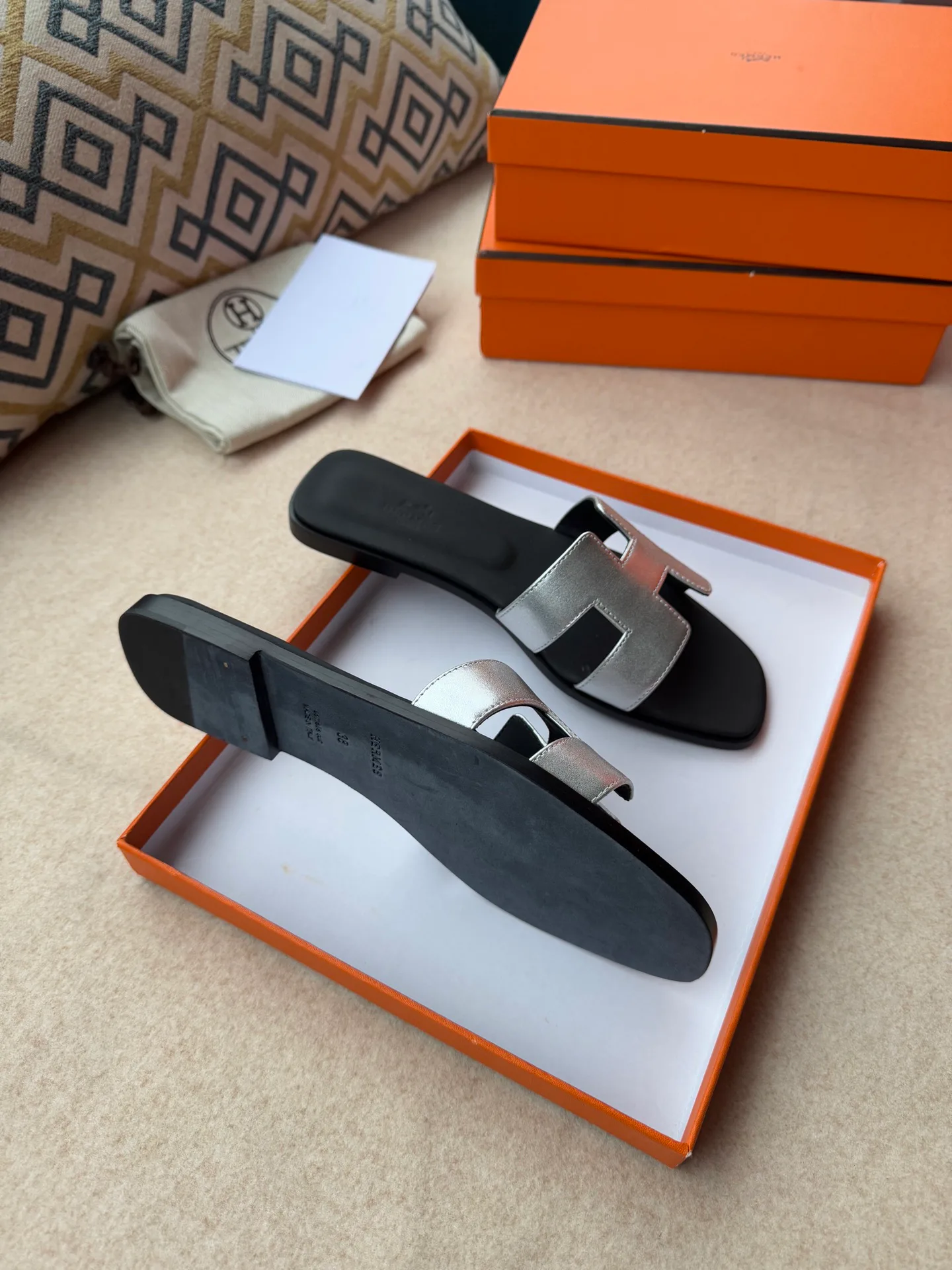 Шлепанцы Женские Hermes 18675