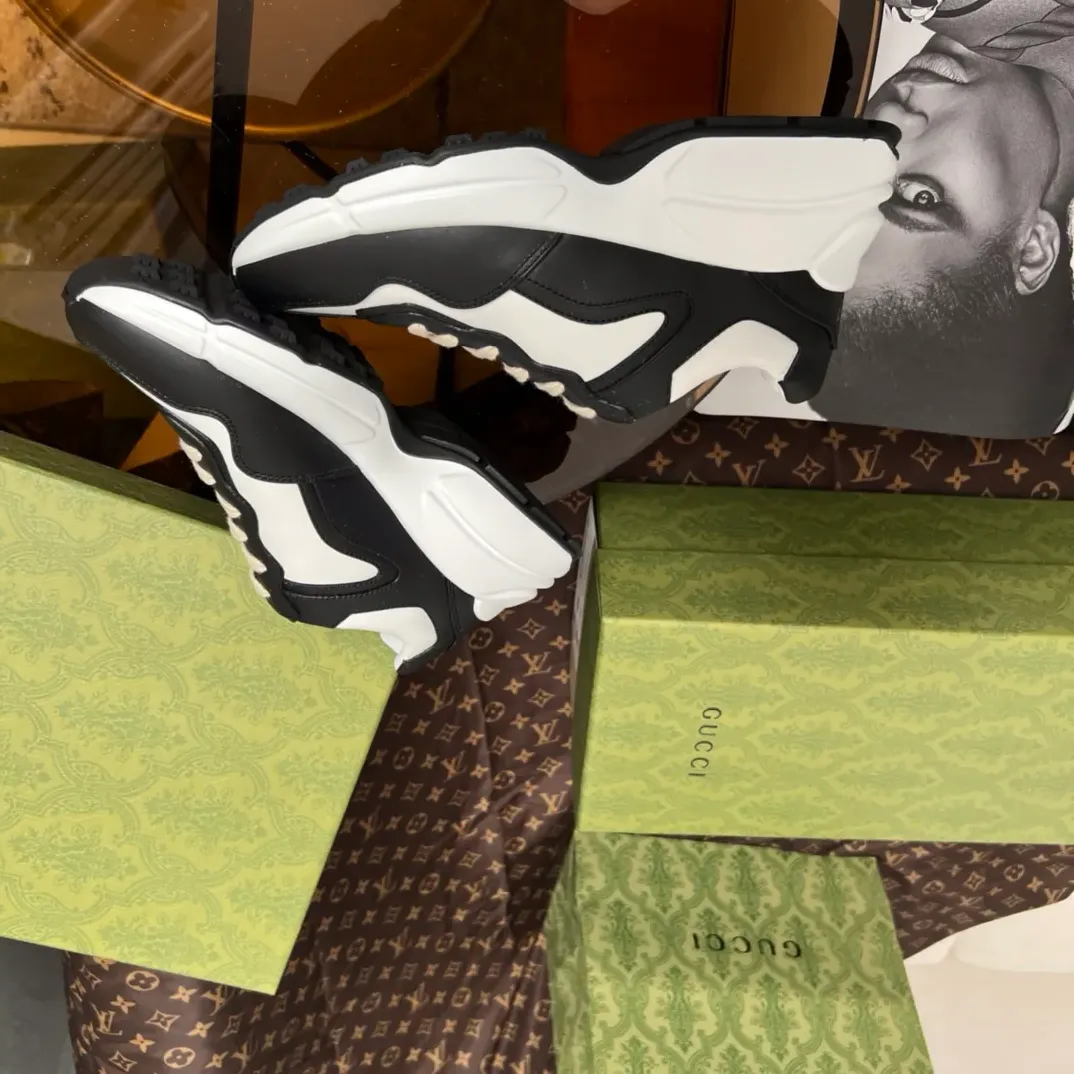 Кроссовки Женские Gucci 21906