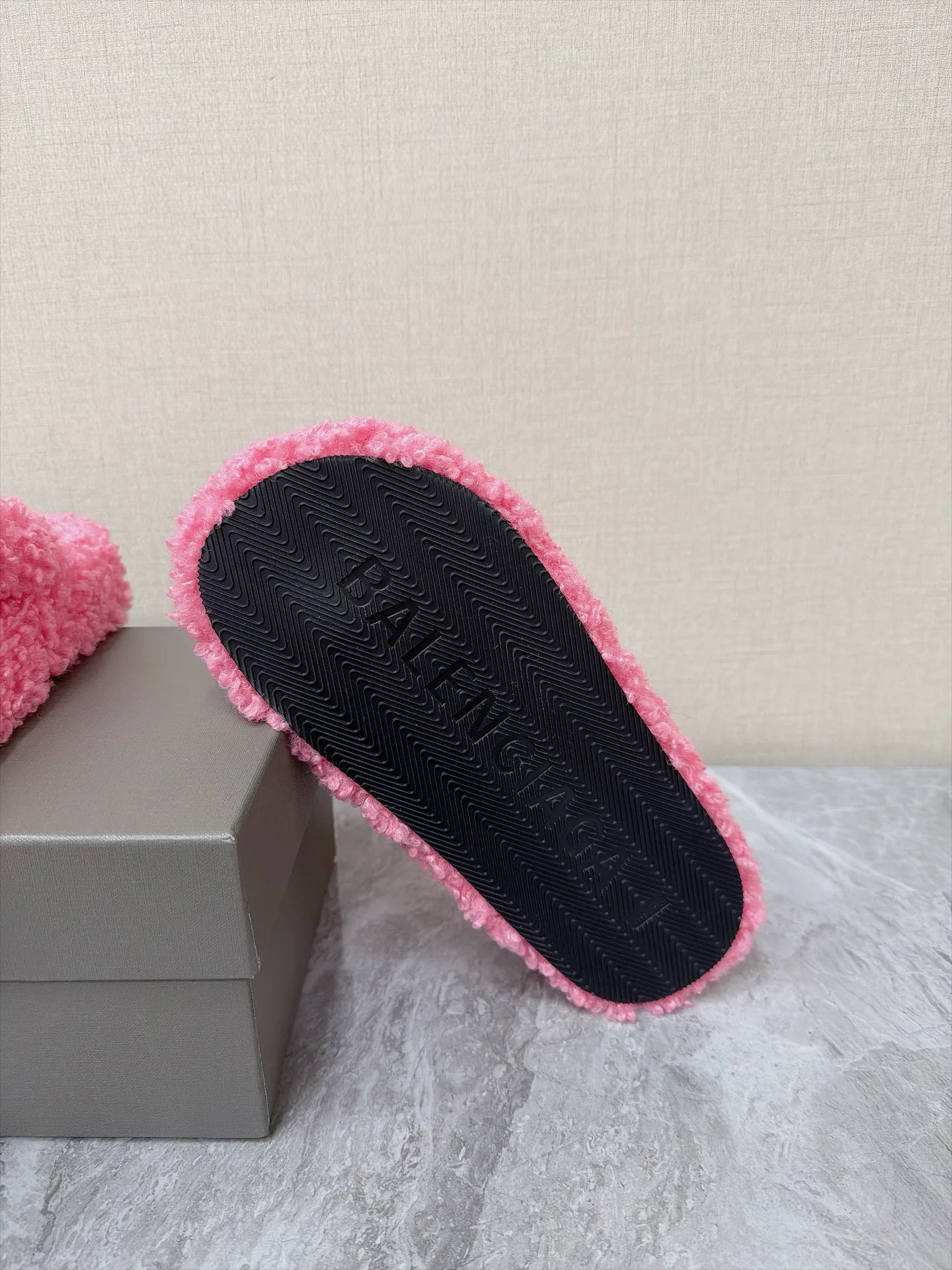 Шлепанцы Женские Balenciaga 18011838