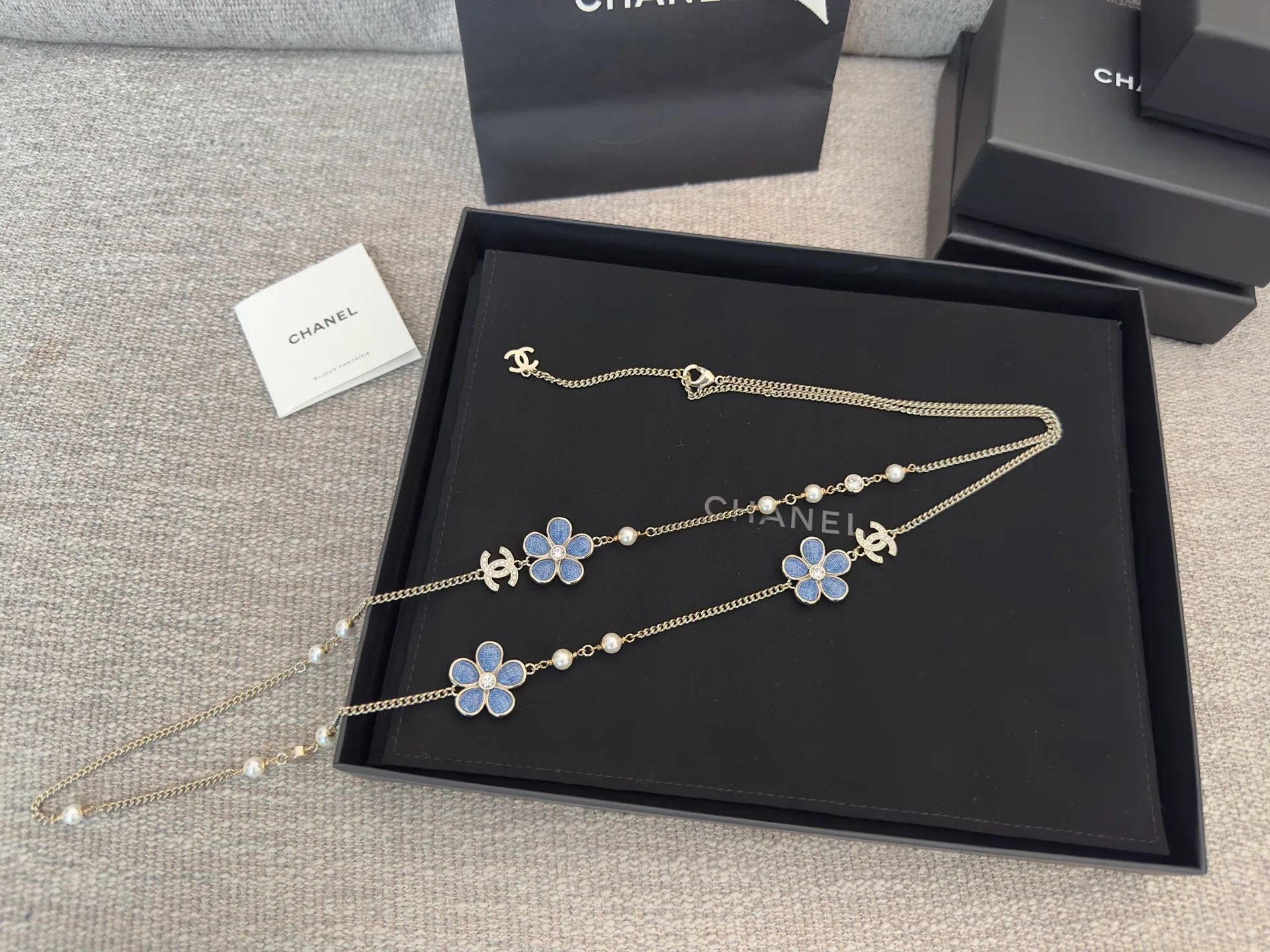 Бижутерия Chanel 11156011