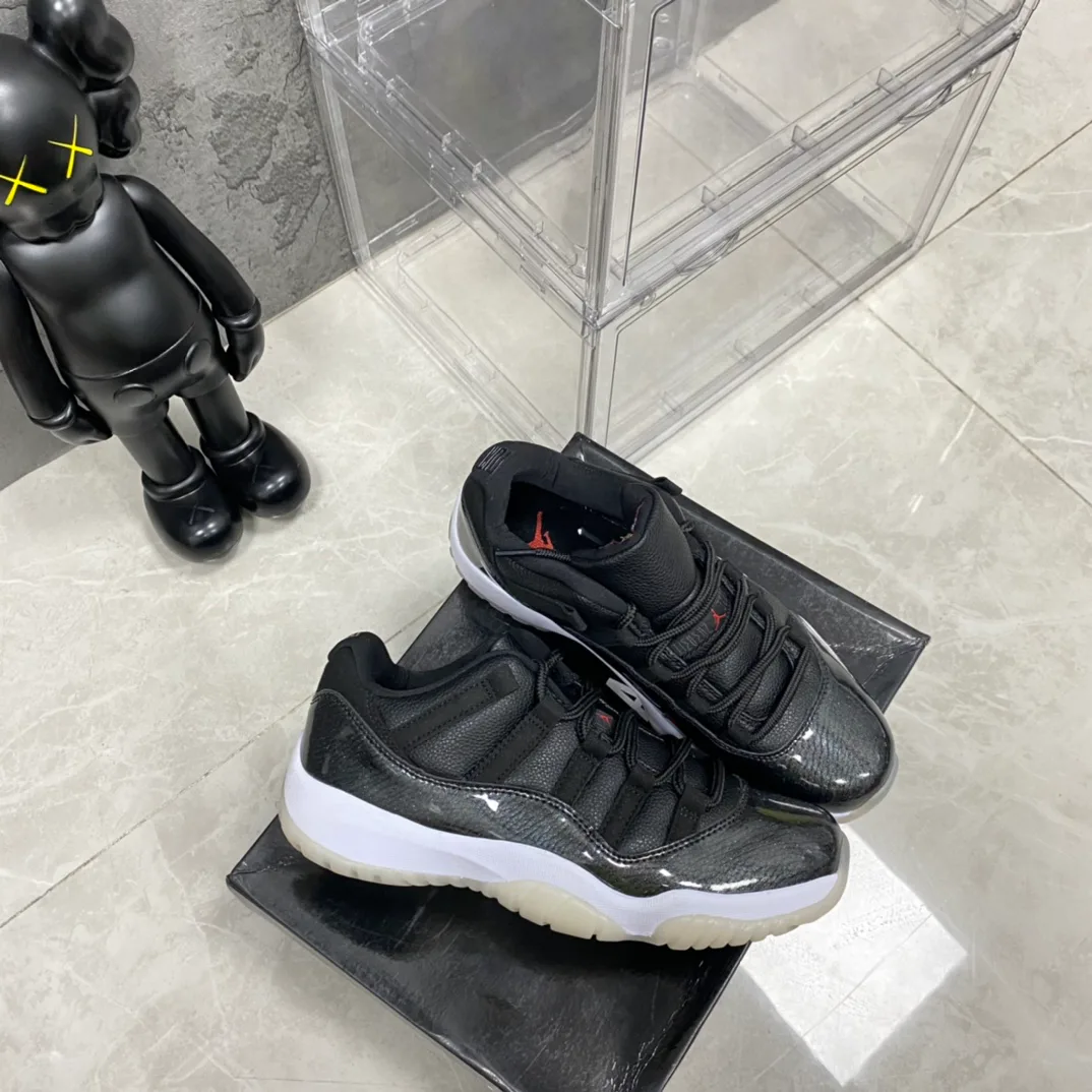 Кроссовки Мужские Air Jordan 4220800