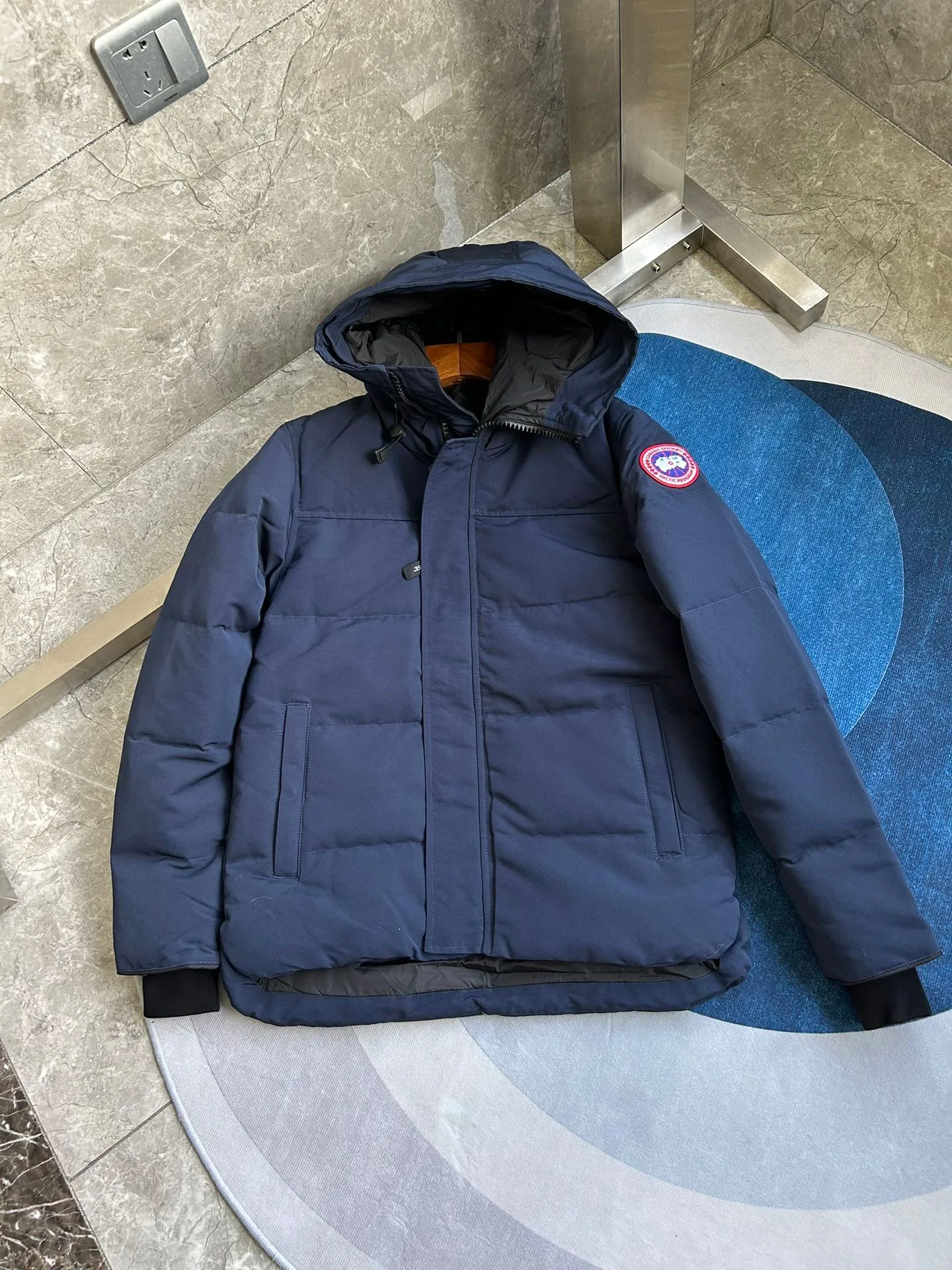 Куртки И Пуховики Женские Canada Goose 18111614