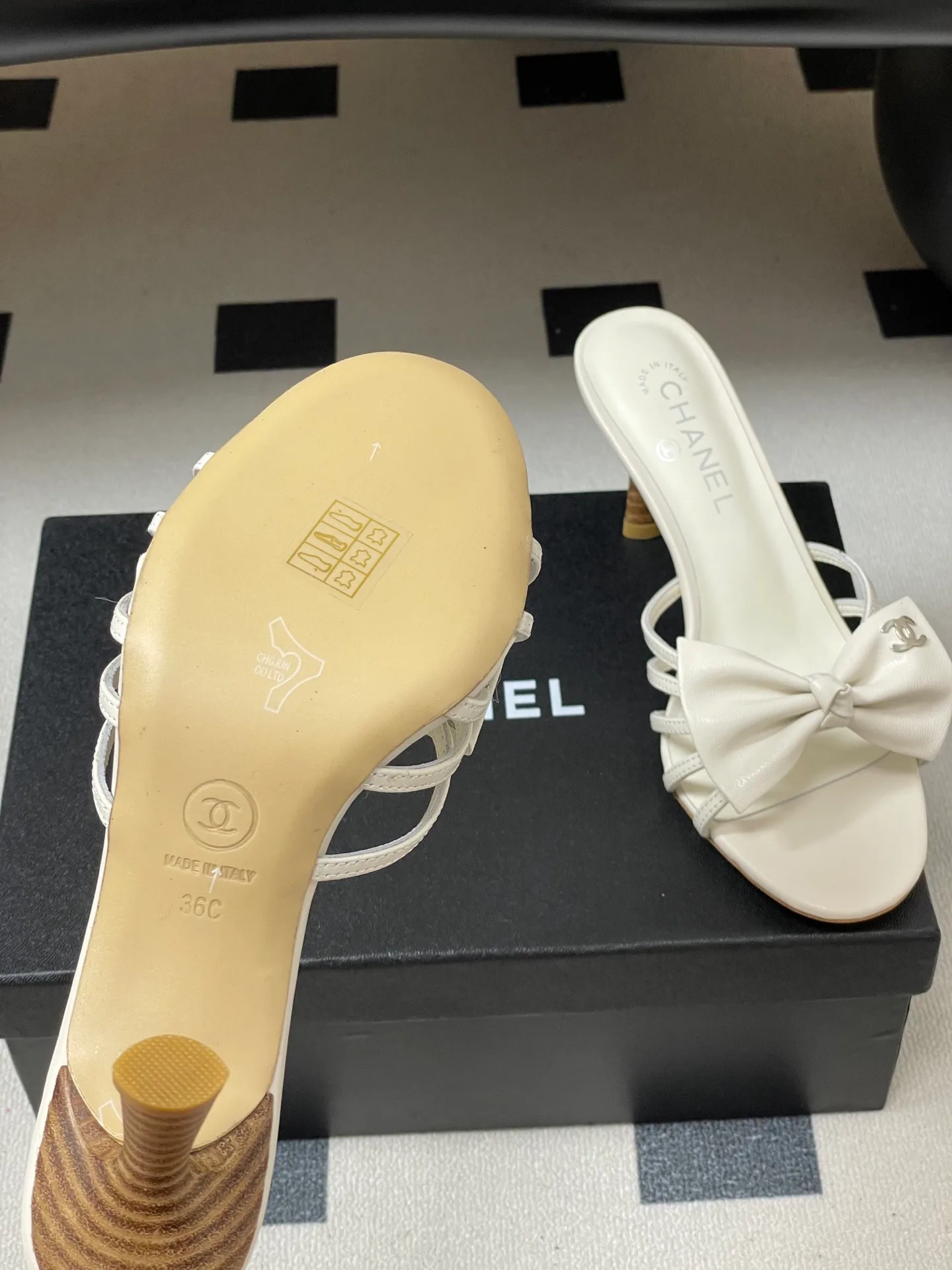 Босоножки Женские Chanel 13226156