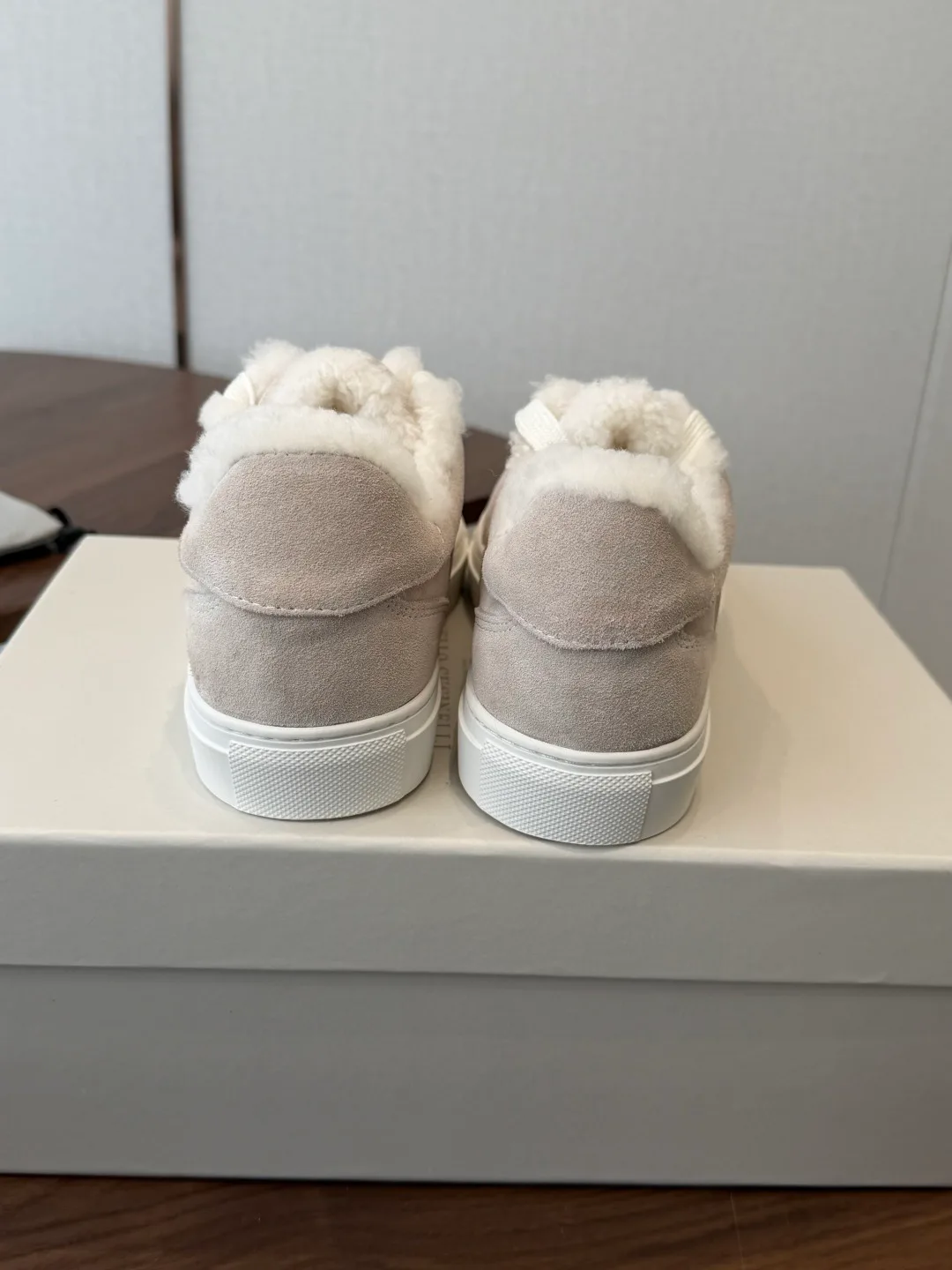 Кроссовки Женские Brunello Cucinelli 18142834
