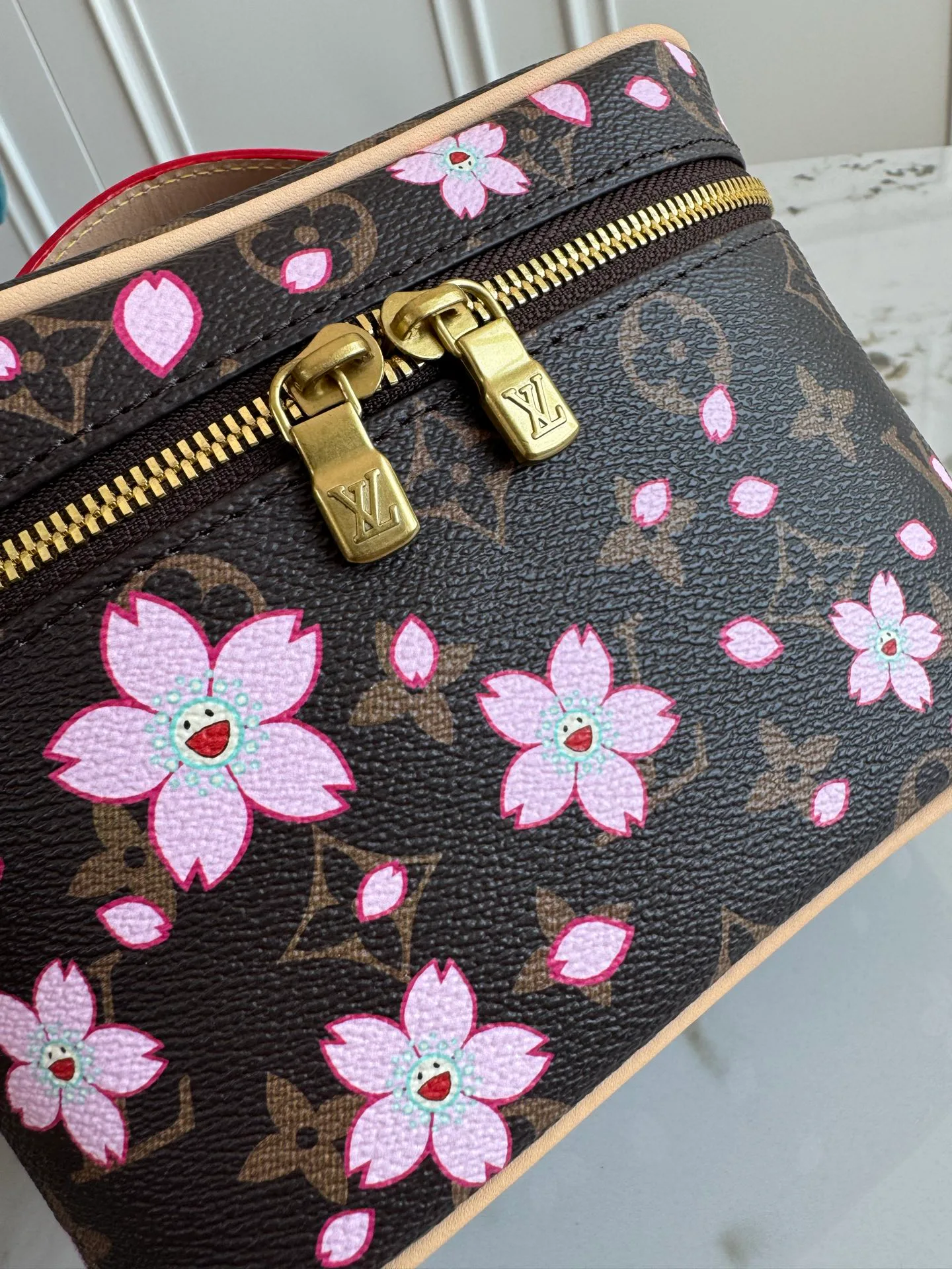 Классические Сумки Женские Louis Vuitton 7652054