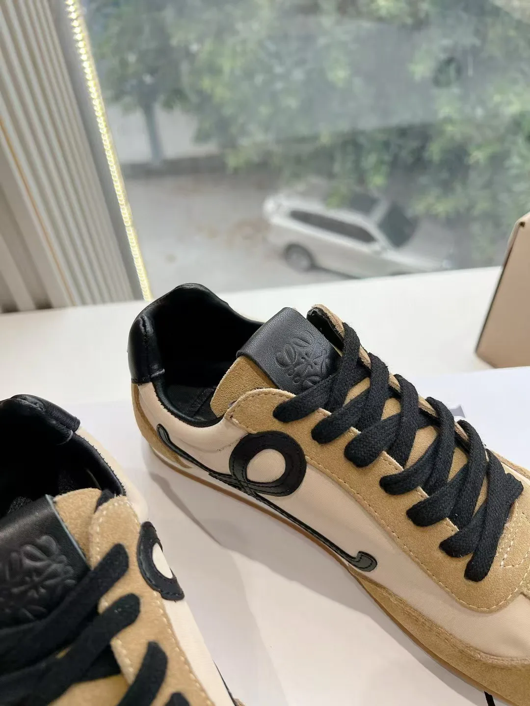 Кроссовки Женские Loewe 13080150