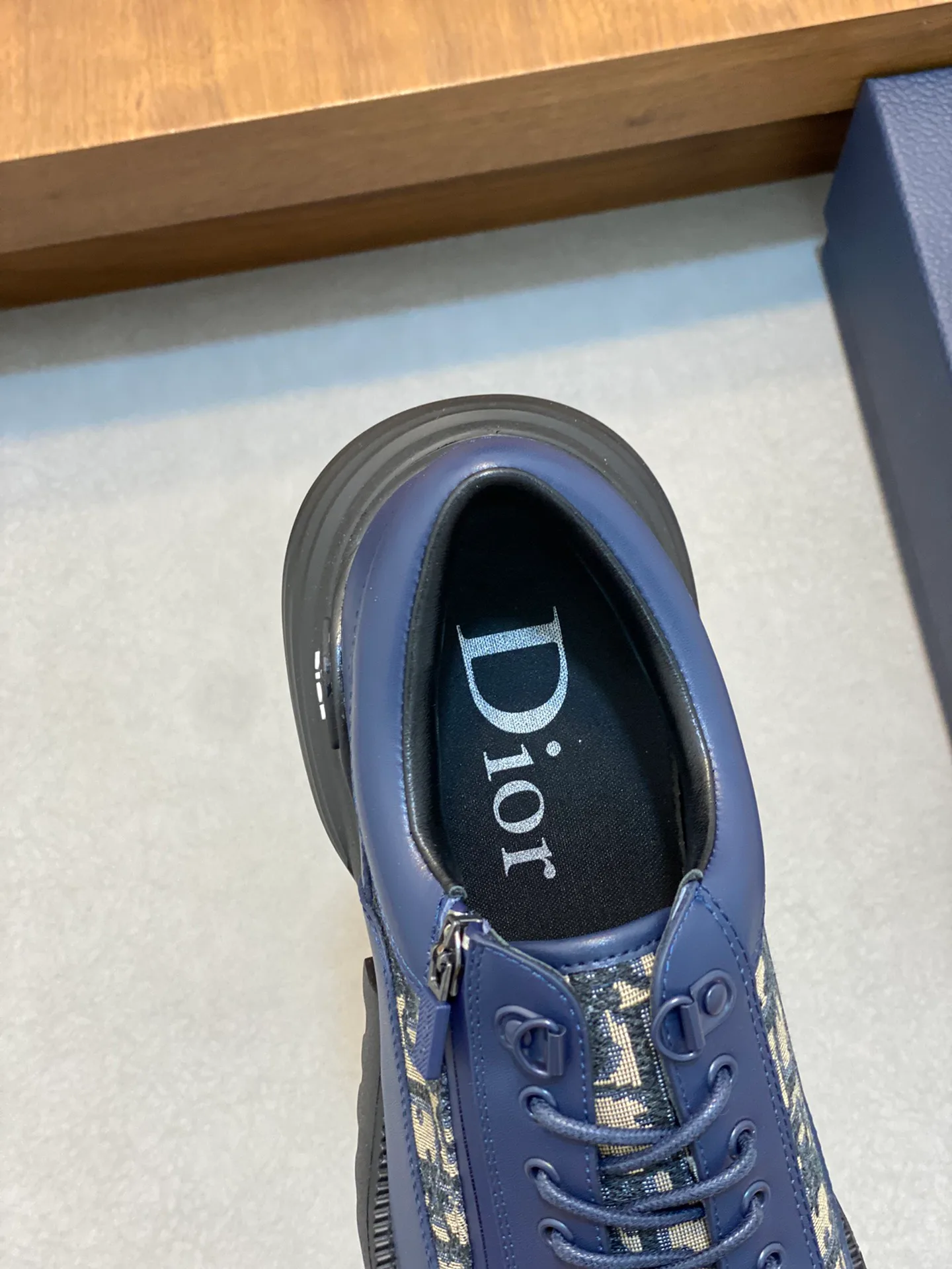 Кроссовки Мужские Christian Dior 10697493