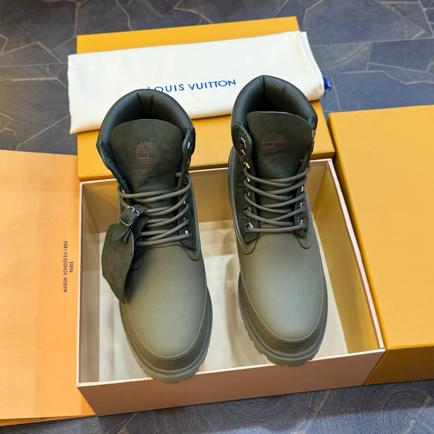 Ботинки Мужские Louis Vuitton 18267073