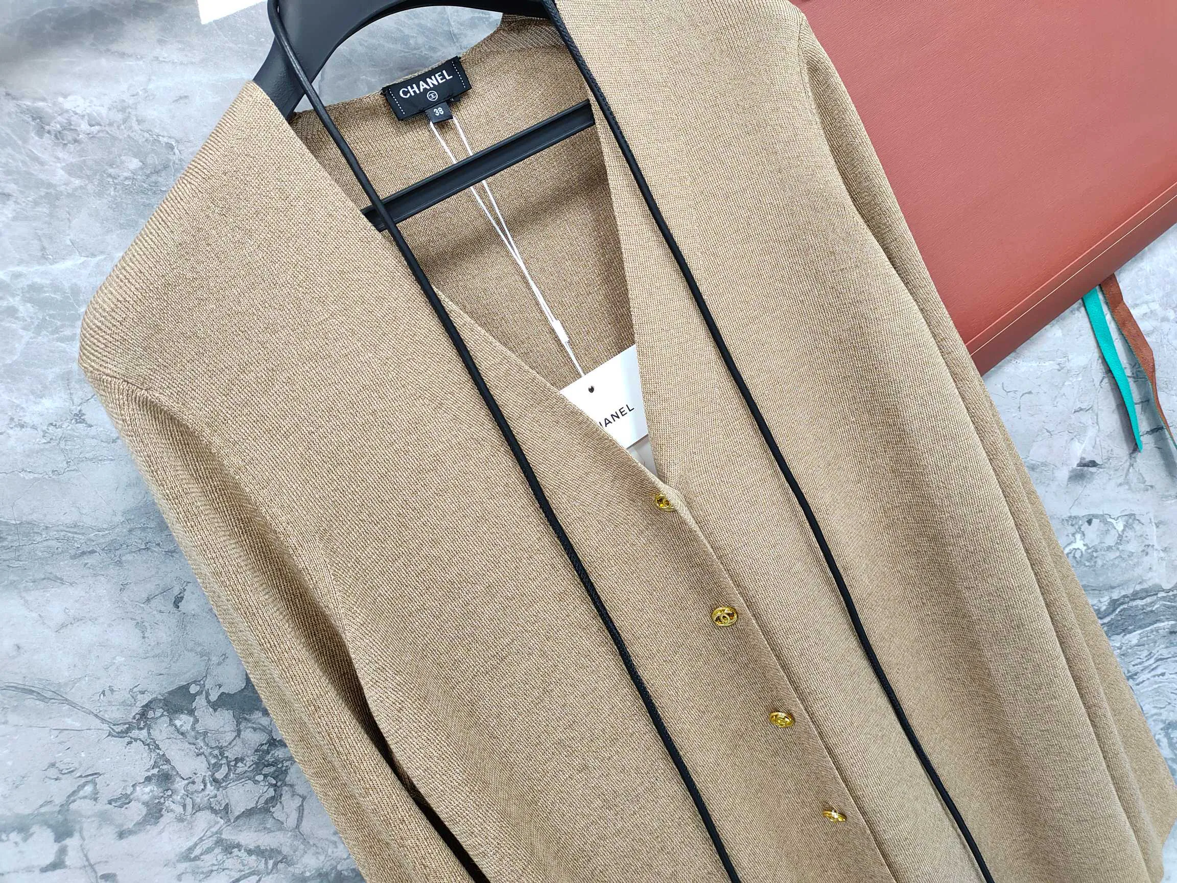 Джемперы И Свитеры Женские Chanel 17904306