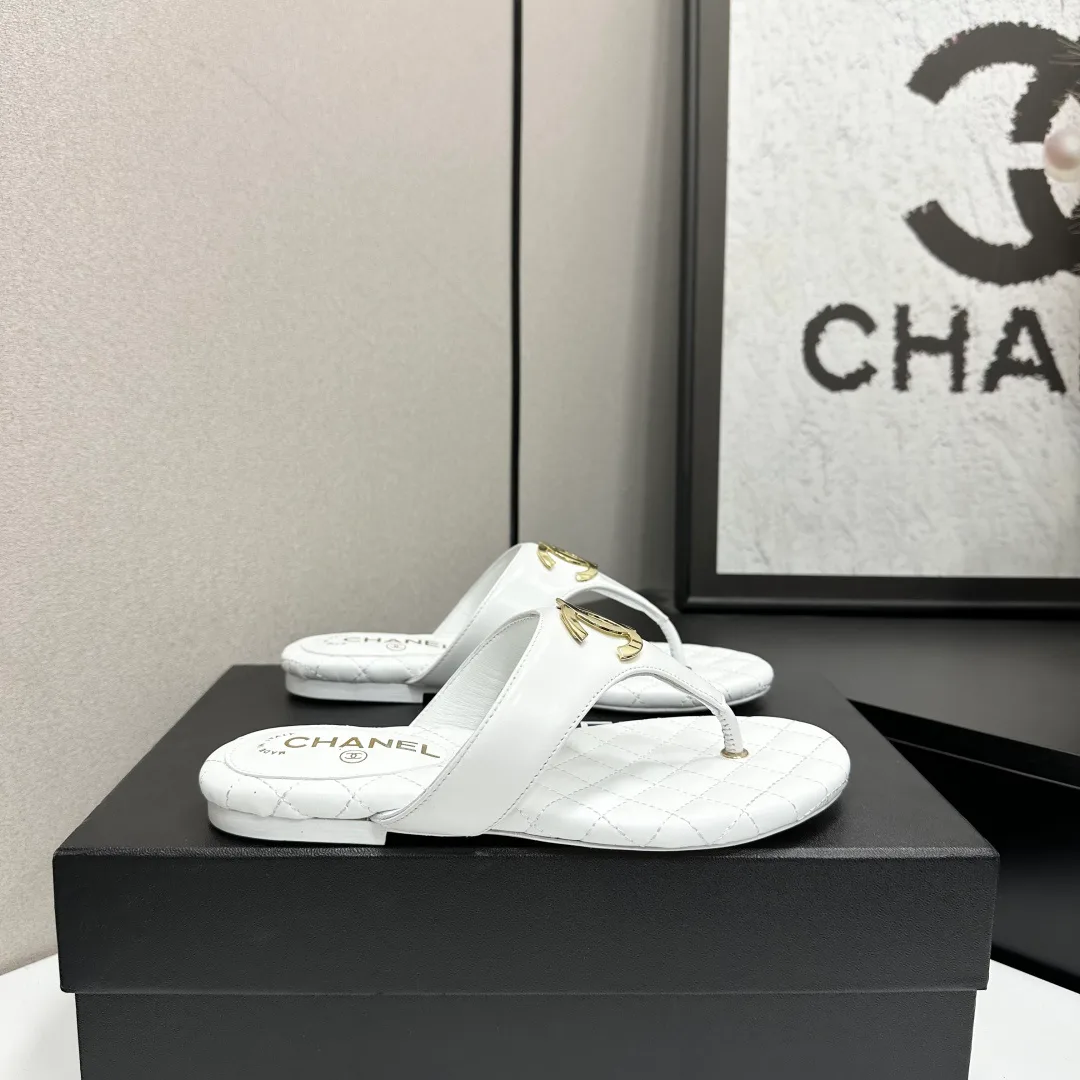 Шлепанцы Женские Chanel 5611699