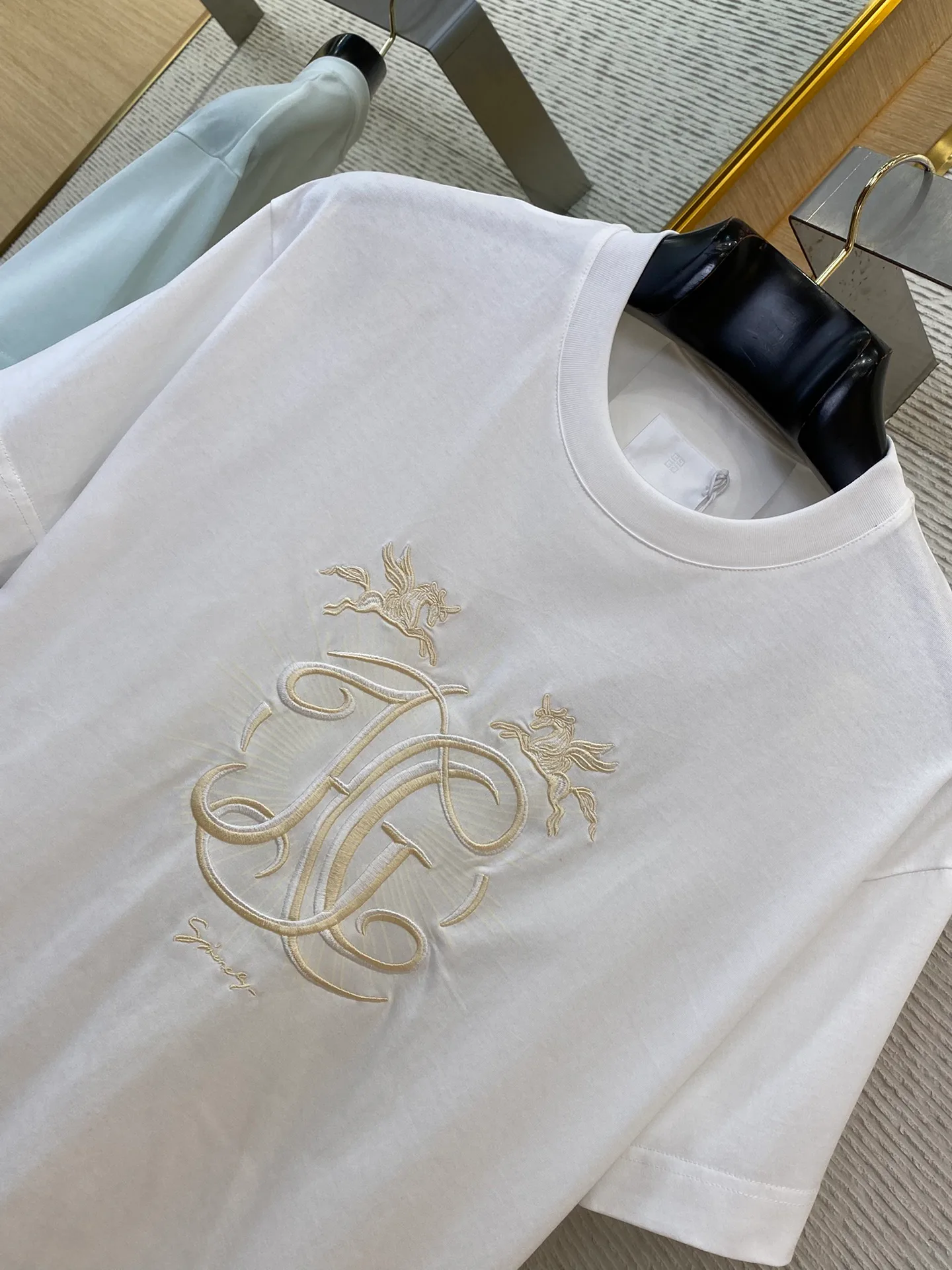 Футболки Женские Givenchy 33935